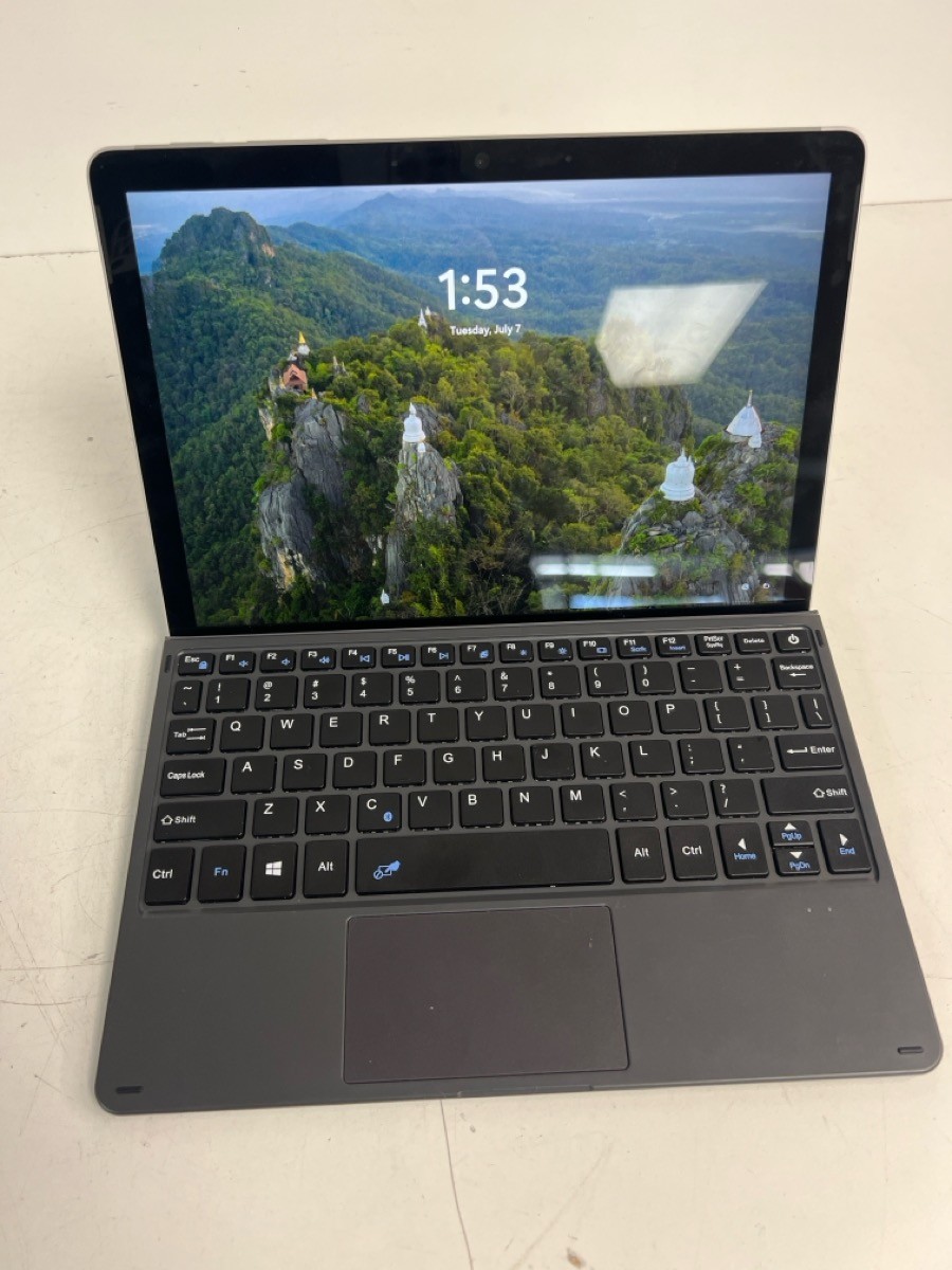 MICROSOFT SURFACE GO 3 (P24036276)
