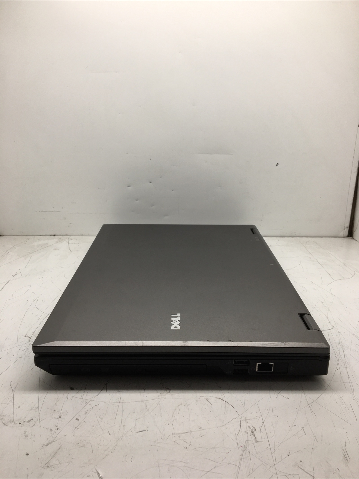 Dell Latitude E5410 Core i3 CPU M700 2.39GHz 4GB RAM. NO HDD. Boot to BIOS