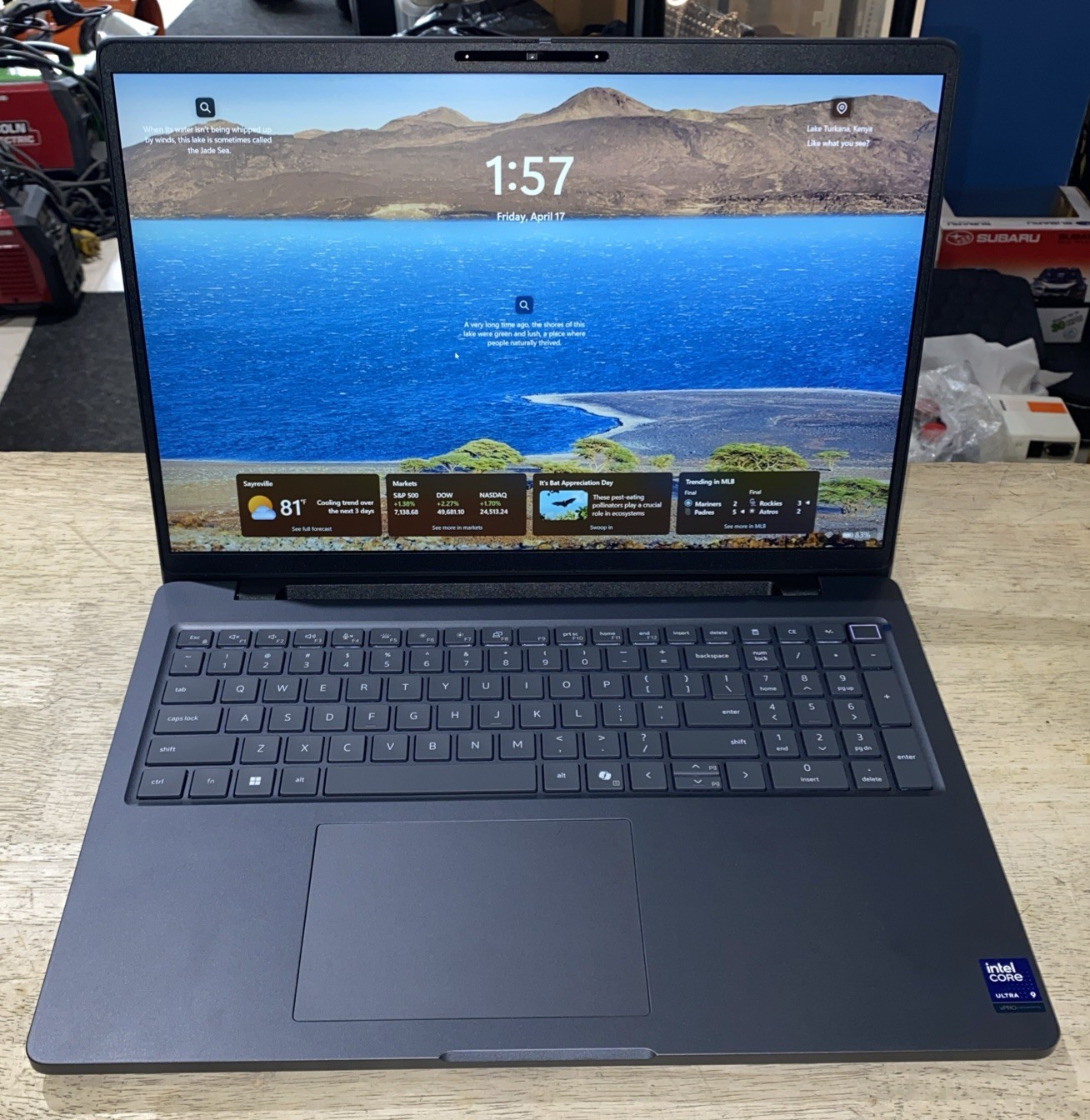 Dell Pro Max 16 Ultra 9 285H NVIDIA RTX PRO 2000 1TB 32GB