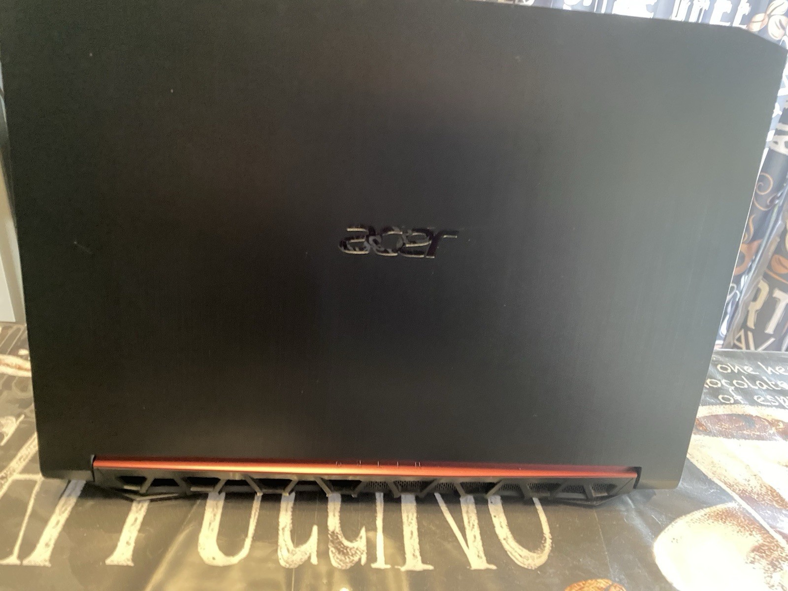 Acer Nitro 5 AN515-57 Gaming Laptop 15.6-inch In Good Condition.