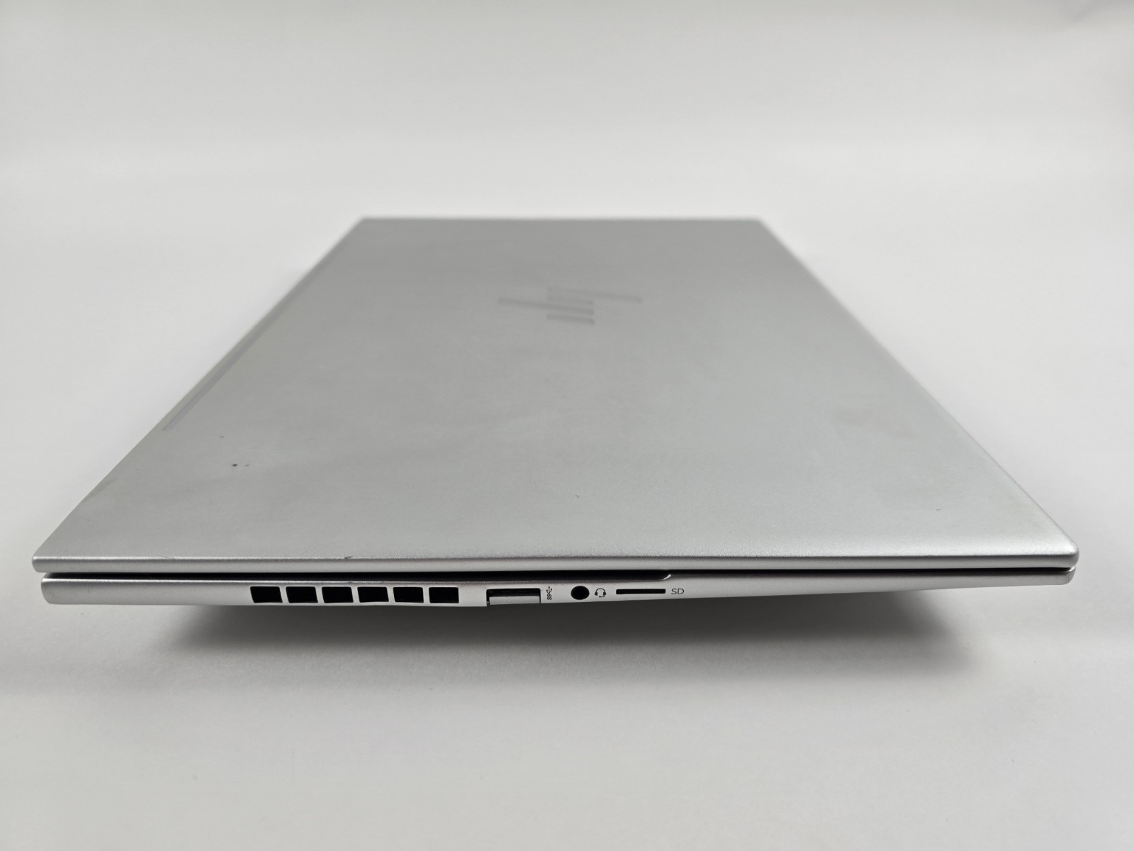 HP ENVY 16″ 120Hz Touch (Intel i7-13700H, 16GB, 1TB SSD, RTX 4060) – Used Read