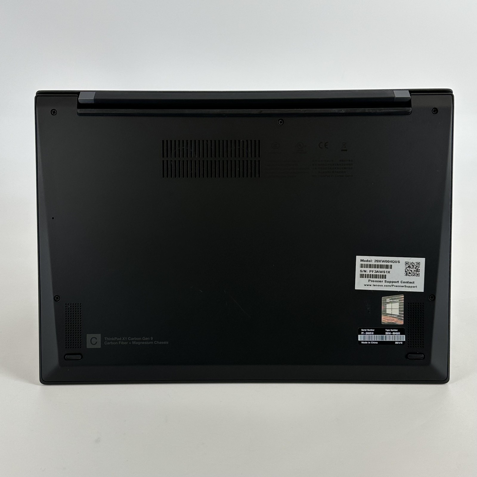 Lenovo ThinkPad X1 Carbon Gen 9 14 FHD+ i5-1135G7 2.4GHz 8GB 256GB SSD Very Good