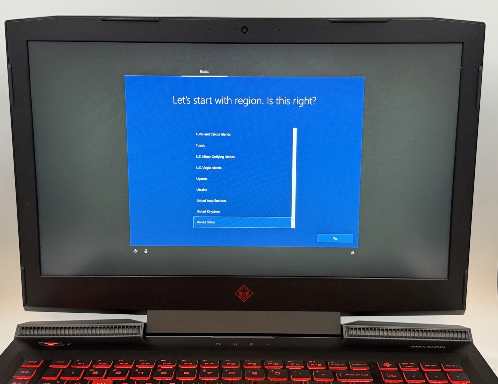 HP OMEN 17 17.3” 17-an012dx Laptop – RX 580 – i7-7700HQ – 12GB RAM – 2TB SSD