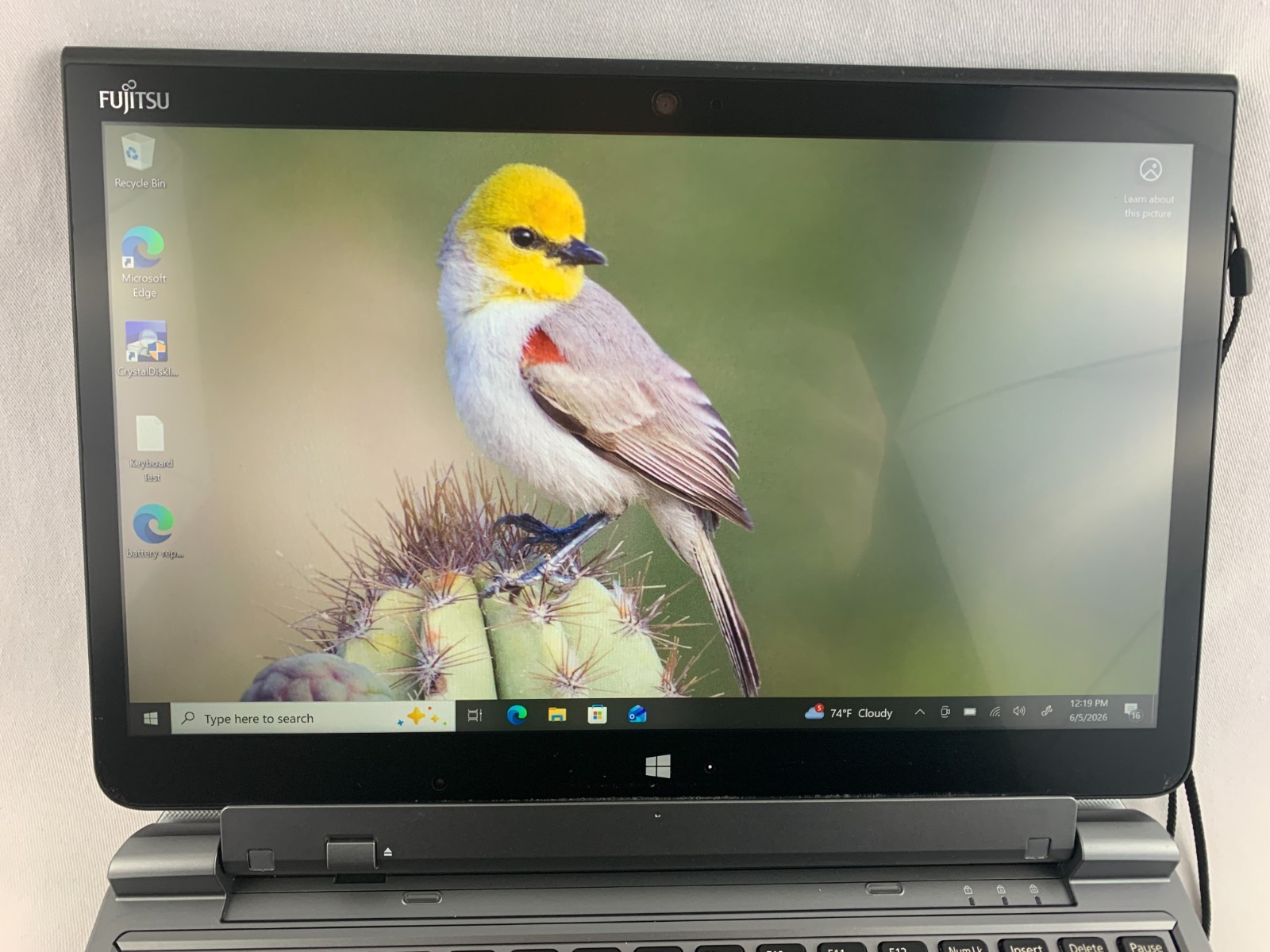 Fujitsu Stylistic Q736 Laptop Intel Core i5-6200U 2.3GHz, 4GB RAM 128GB SSD W10P