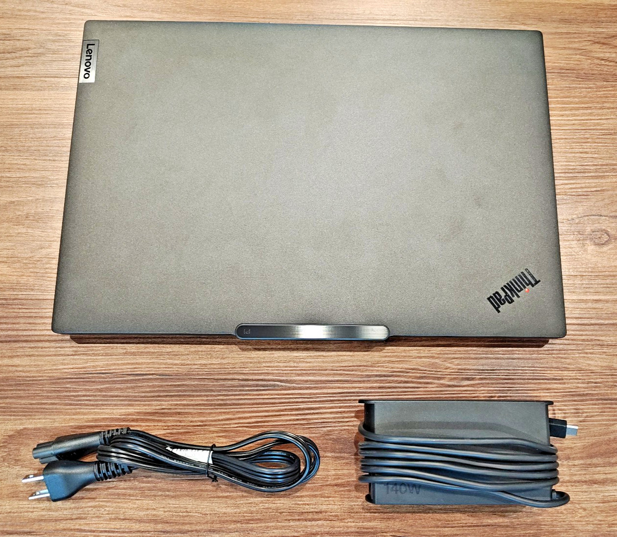 Lenovo ThinkPad P1 Gen 8 (UHD+) — Ultra 7 255H 32GB RAM 1TB SSD RTX PRO 2000