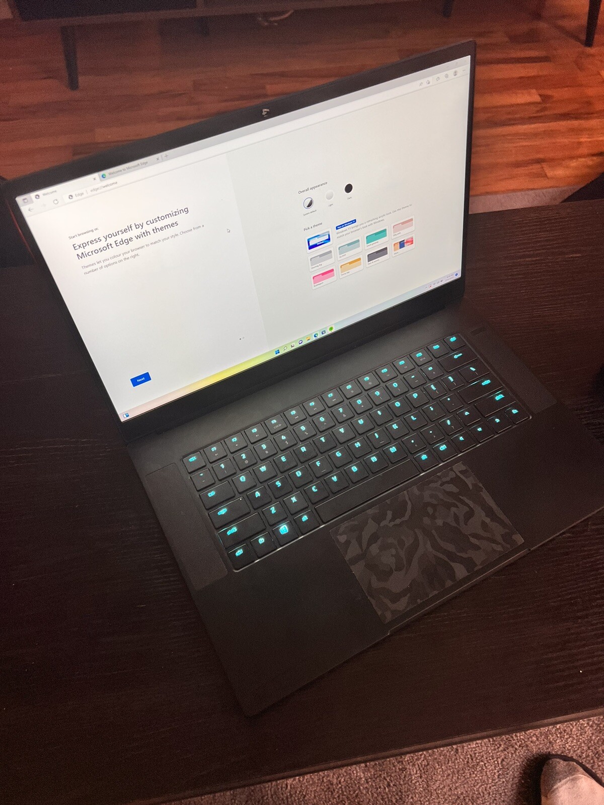 Razer Blade 15 15.6 inch (1TB, Intel Core i7 8th Gen., 2.20 GHz, 16GB) Laptop –