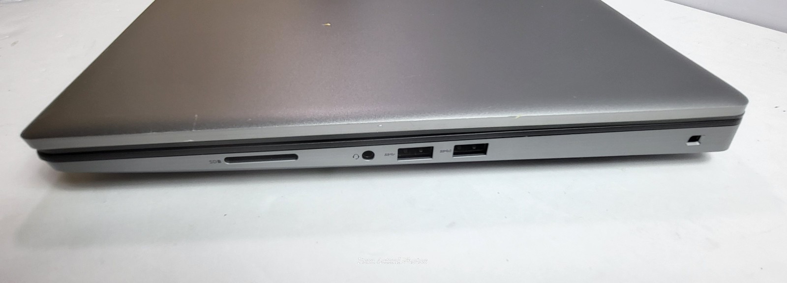 DELL PRECISION 7760 i7-11850H 16GB RAM 256gb SSD RTX 3000 11 Pro