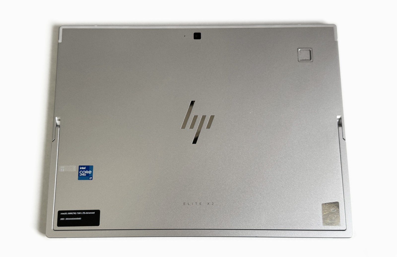 HP Elite X2 G8 Tablet 13″ FHD Core i7-1185G7 3.0GHz 16GB RAM 512GB SSD Grade C