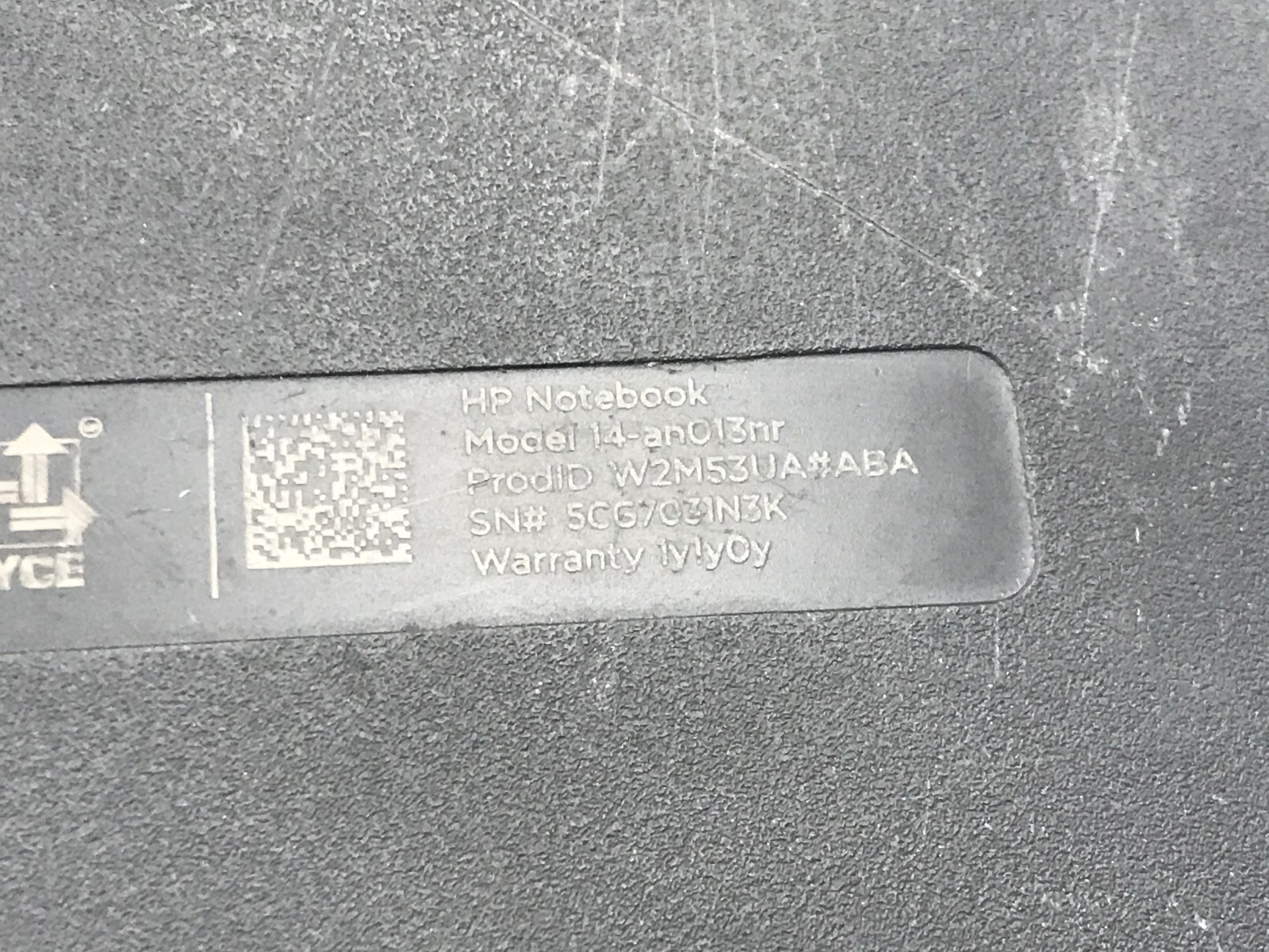 HP 14 AN013NR – FOR PARTS/REPAIR – AMD E2-7110 – NO RAM – NO OS – 14″ -READ-BB