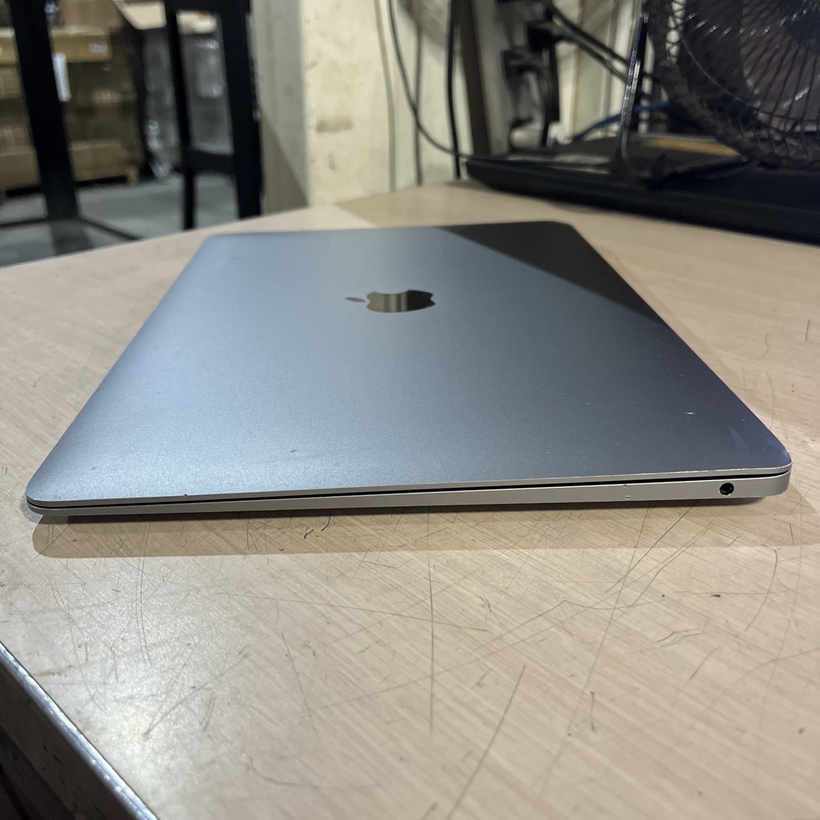 APPLE MACBOOK AIR 13″ SCISSOR, 2020 CORE I3-1000NG4 1.1GHZ 8GB RAM 256SSD ‘