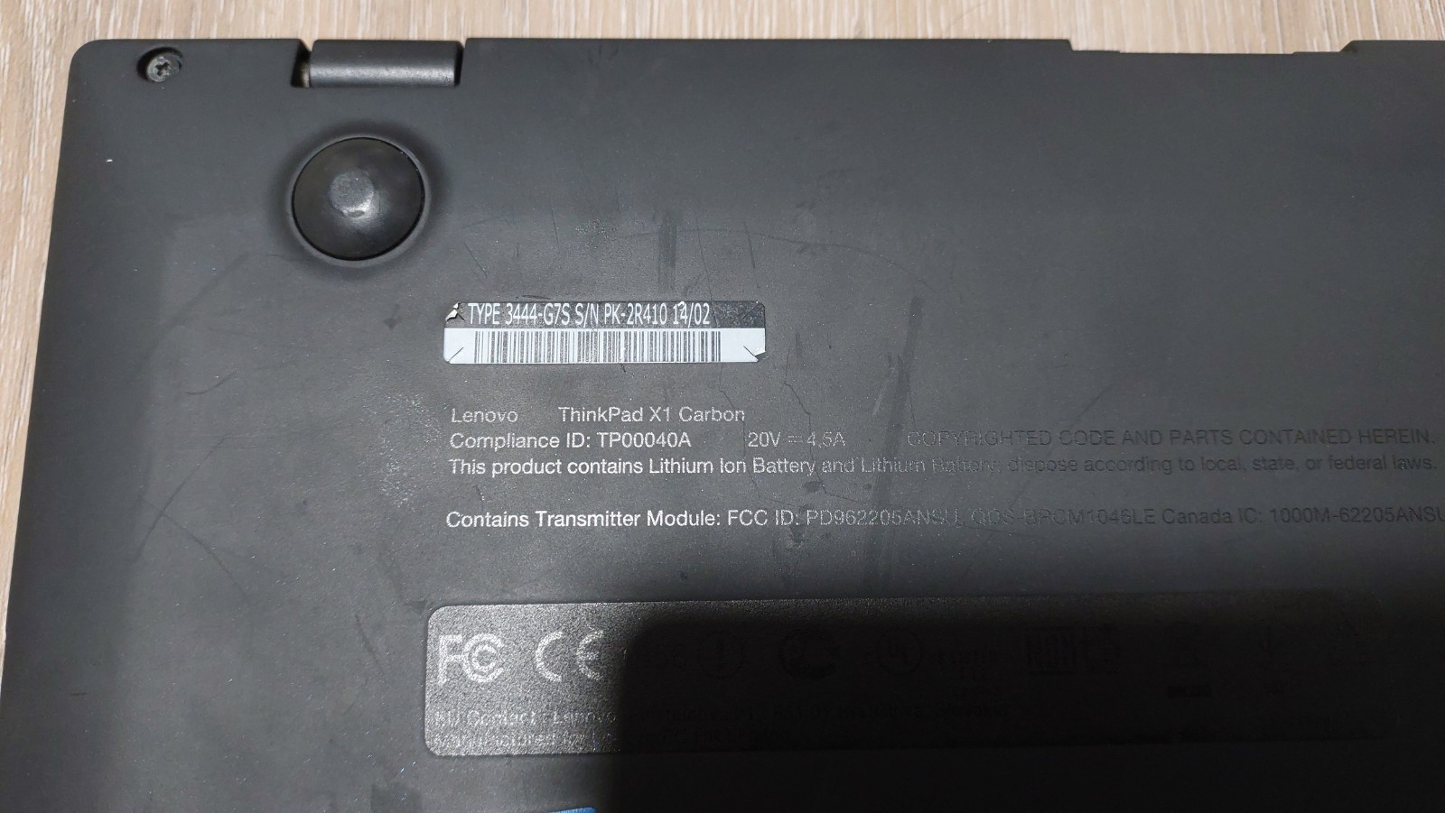 Lenovo ThinkPad X1 Carbon Gen 1 – Working Motherboard / Cracked Screen