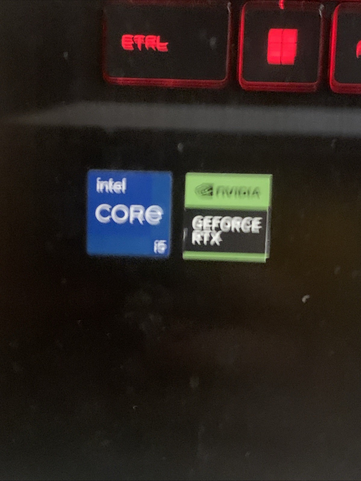 MSI gaming laptop intel core 15 geforce rtx runs smooth and has good performance