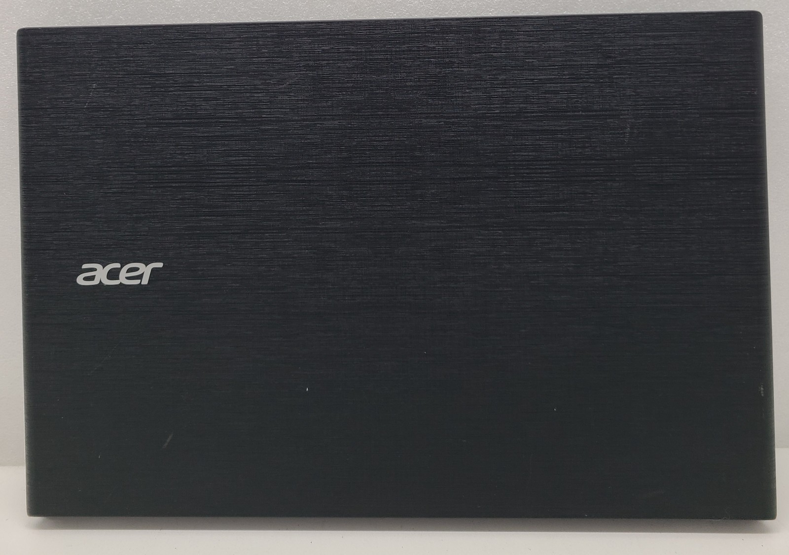 Acer Aspire E15 E5-573-351A Laptop Intel i3-5005U 4GB RAM 500GB HD NO OS (FL)