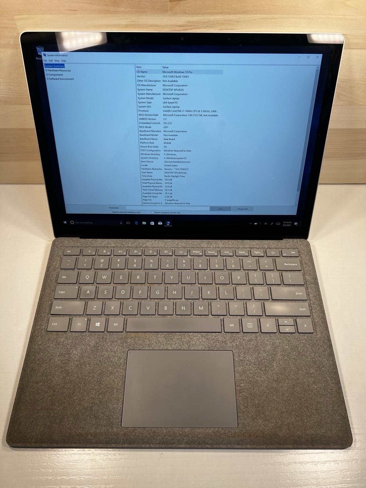Microsoft Surface Laptop 13.5” (512 GB, Intel Core i7 7th Gen., 16 GB) -…