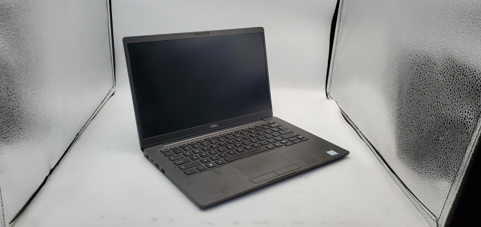 Dell Latitude 7400 Laptop Intel Core i7-8th Gen 16GB RAM 256GB SSD W11P 14″
