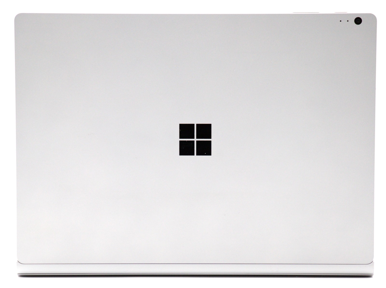 Microsoft Surface Book 13.5″ i7 6600U – GeForce 940M – 16GB RAM – 512GB SSD