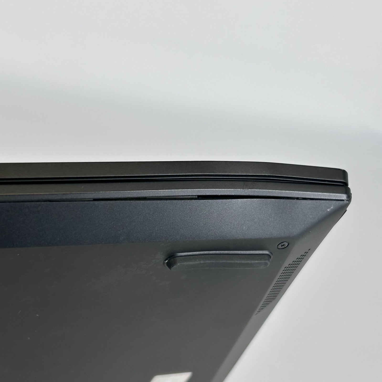 Lenovo Legion Slim 7 15.6 165Hz FHD 3.3 GHz Ryzen 9 5900HX 32GB 2TB SSD RTX 3060