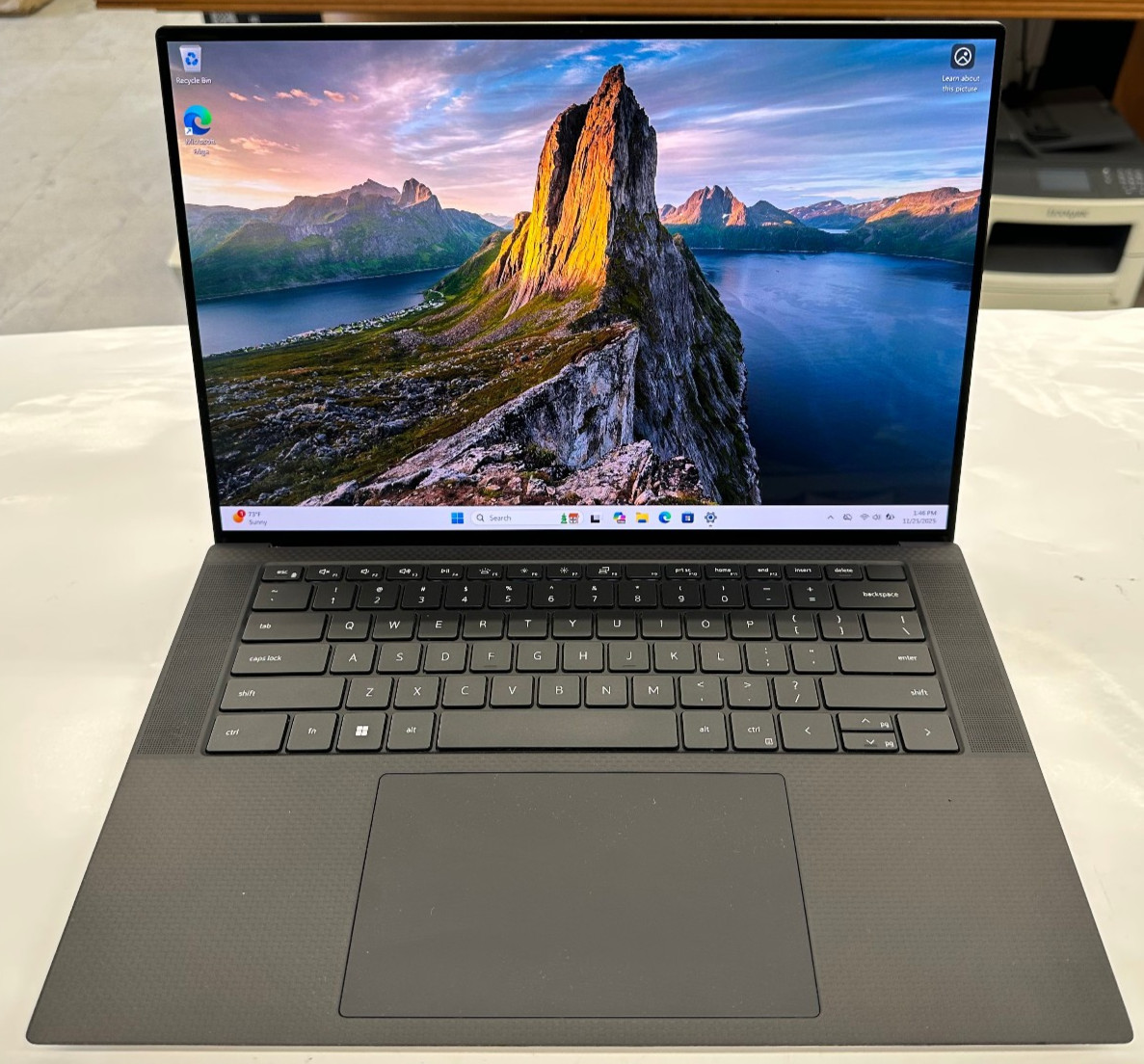 Dell XPS 15 9510 15.6″ Touch i9-11900H 500GB SSD 32GB NVIDIA RTX 3050 Ti W11 Pro