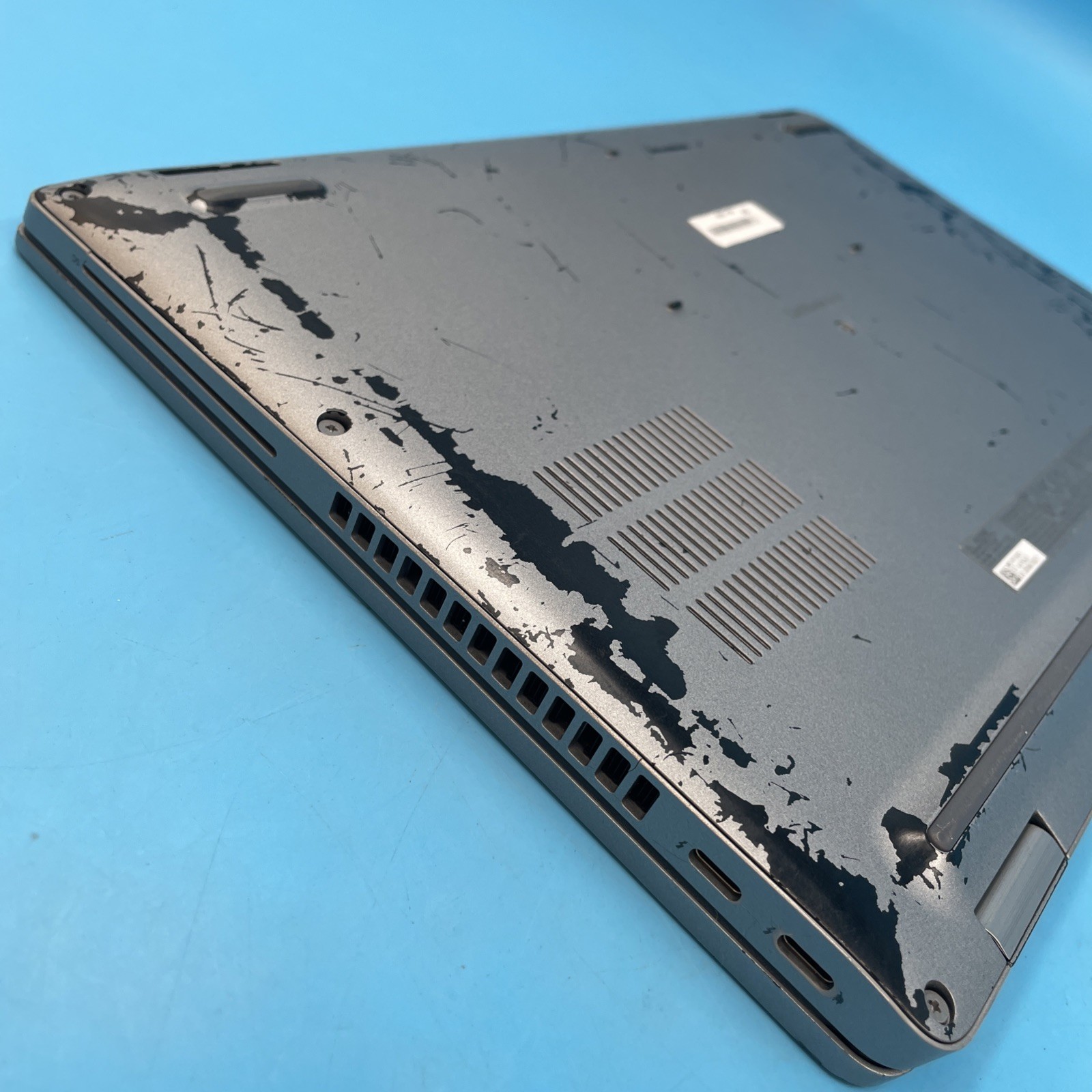 Dell Latitude 5420 | i7-1185G7 | 16GB RAM | 256GB SSD | NO OS | 53% BATT
