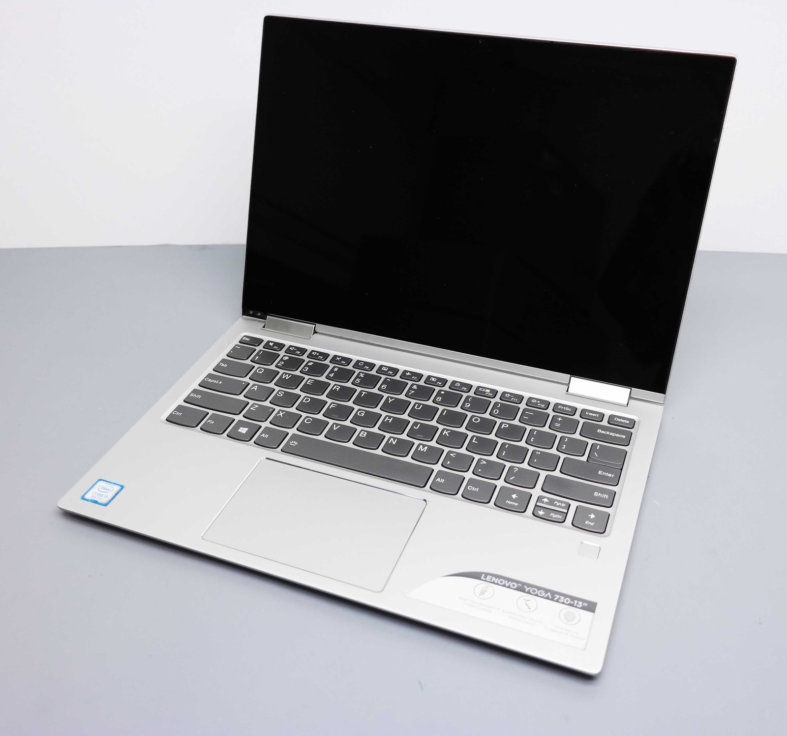 Lenovo Yoga 730-13IKB 13.3″ Core i5-8250U 8GB 256GB SSD READ