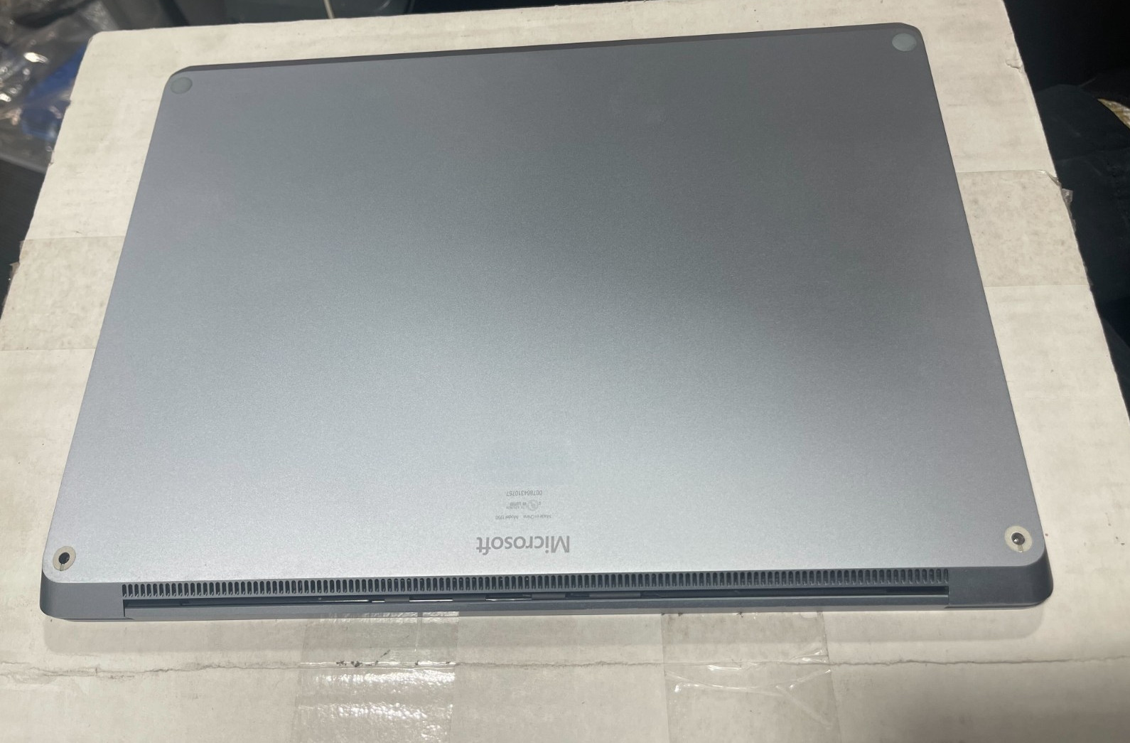 Microsoft Surface Laptop 4 13.5″ Touch i7-11th, 16GB RAM 512GB SSD Ice Blue W11P