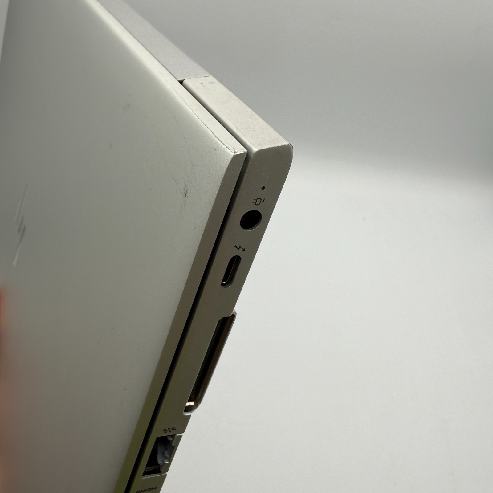 HP EliteBook 850 G6 15.6″ i7-8665U 16GB 512GB SSD Win 11 Pro Good