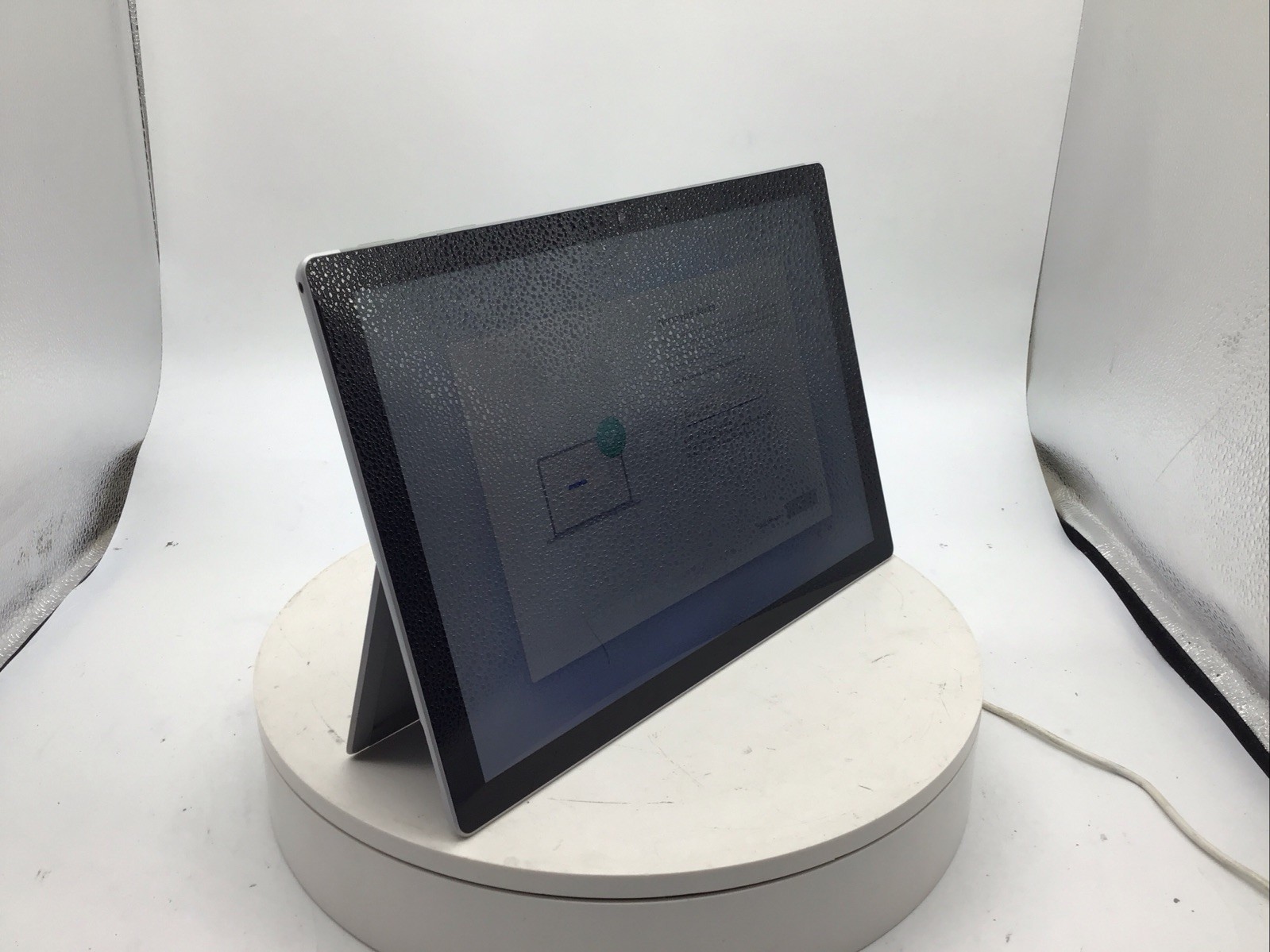 Microsoft Surface Pro 7 1866 12.3″ Laptop i5-1035G4 8GB RAM 128GB SSD W11P USED