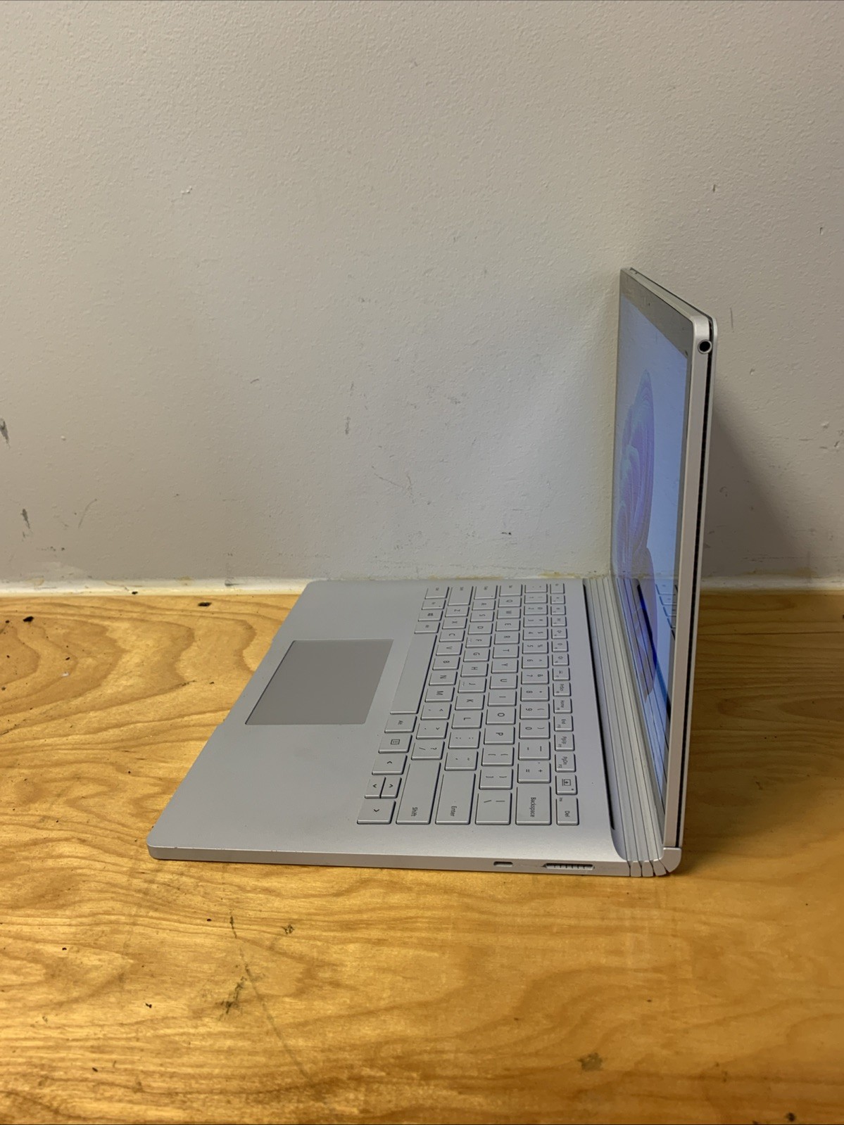 Microsoft Surface Book 2 i7-8650U 16GB RAM 512GB SSD Win11 Pro
