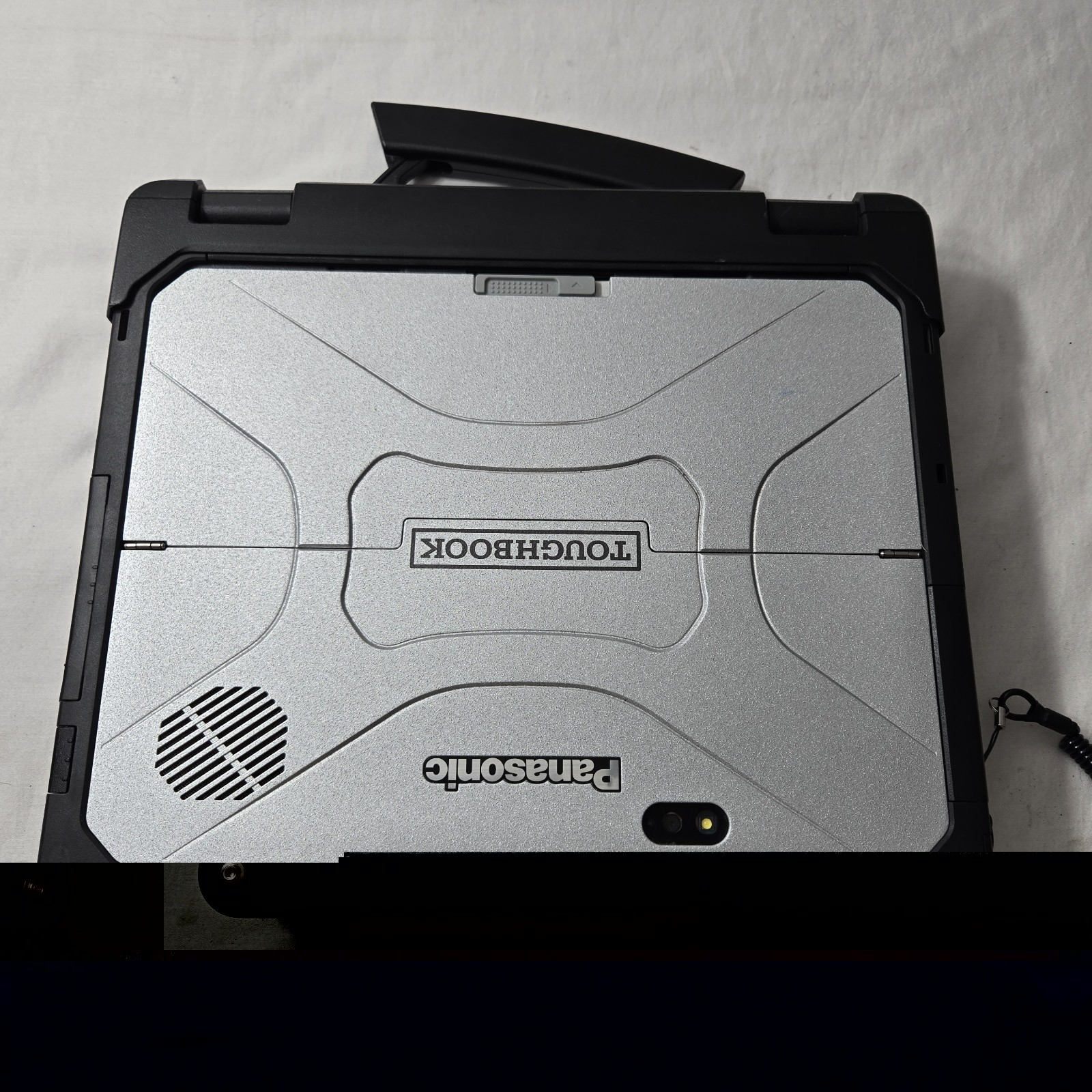 Panasonic Toughbook CF-33 i5-7300U 2.6GHz 256GB SSD 8GB Ram 4G – GPS — Grade B-