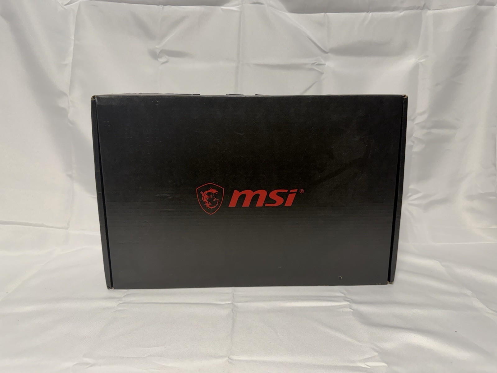 MSI GE75 Raider 10SE – 17.3″ FHD – i7-10750H – RTX 2060 – 16GB/512GB+1TB – Black