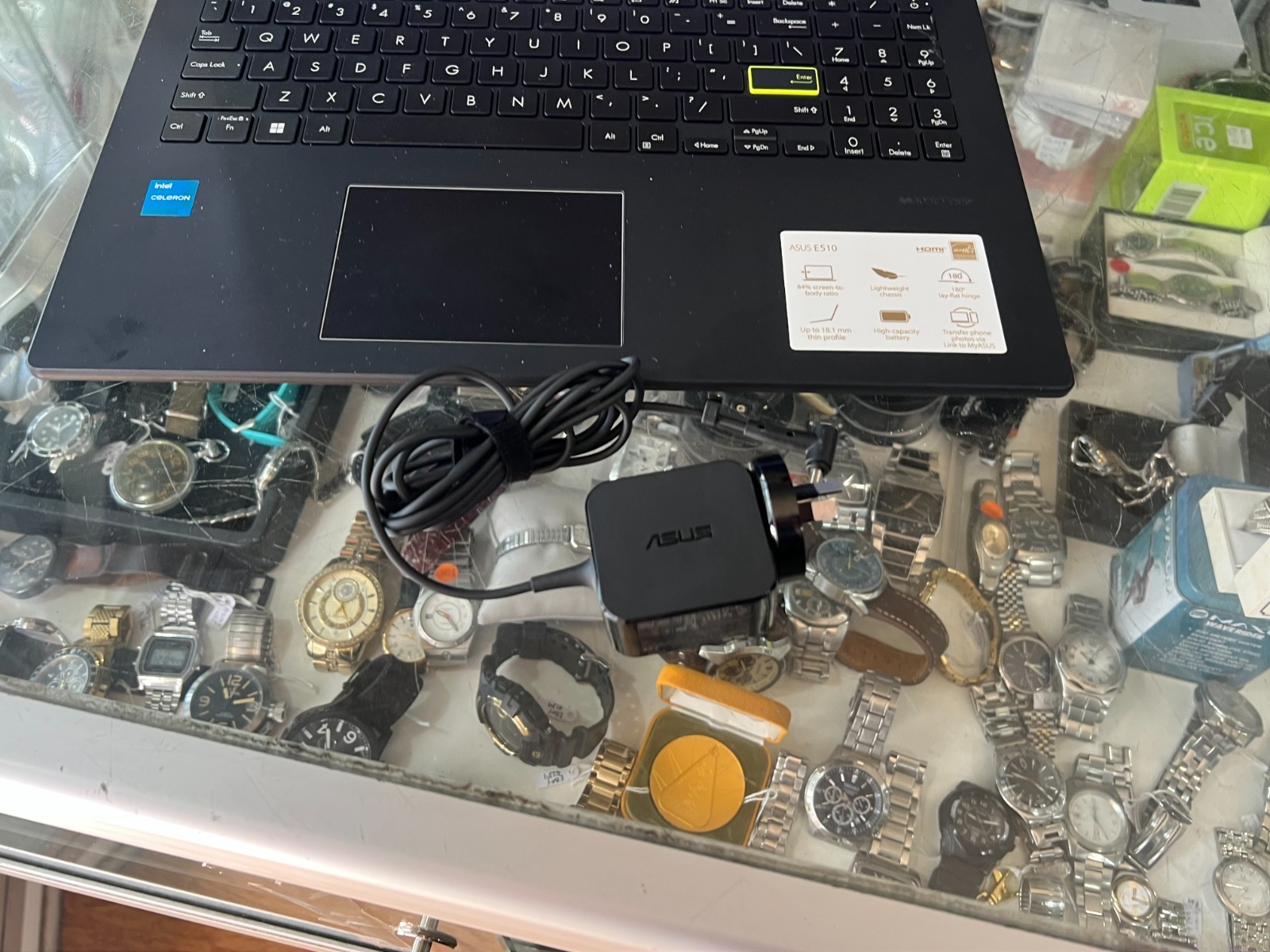 ASUS VIVOBOOK GO 15 E510K WINDOWS 11 HOME 128GB SSD 4 GB RAM / 15.6″