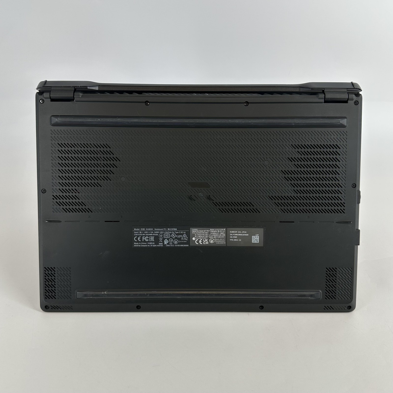 Asus ROG Zephyrus M16 GU603 165Hz QHD+ i9-11900H 16GB 1TB RTX 3060 Pink Hue