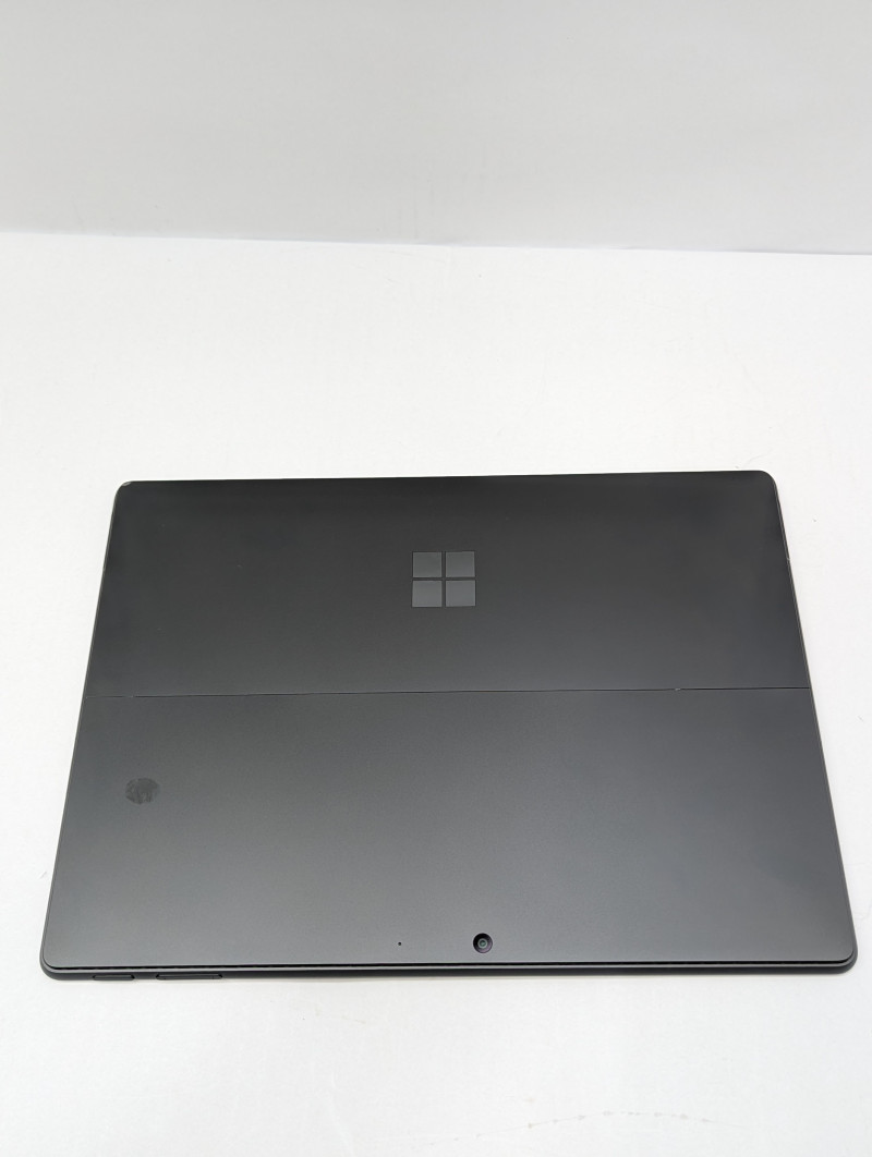 Microsoft Surface Pro 11 Copilot+ Snapdragon X Elite 16GB 1TB 13″ Touch Tablet