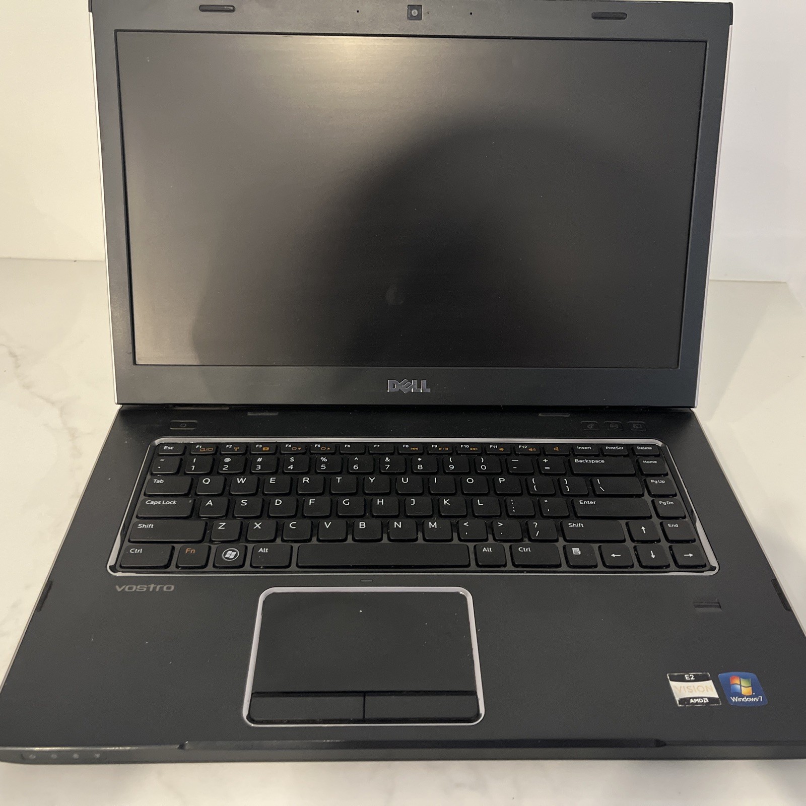 Dell Vostro 3555 Service Tag: 37rcpt1 15.6 Inch Laptop No Hd, No Power Cord.