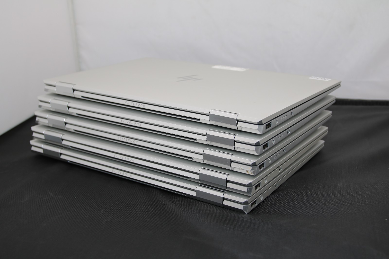 HP EliteBook x360 1040 G8 – i5-1145G7 – 16GB, 256GB, Windows 11 – Lot of 5 +ADP