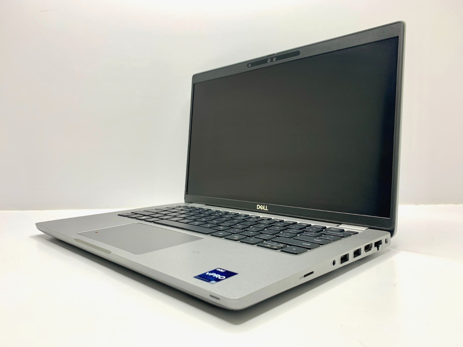 Dell Latitude 5430 | i7-1255U | 16GB RAM | 512GB NVMe | LINUX | NO BATTERY