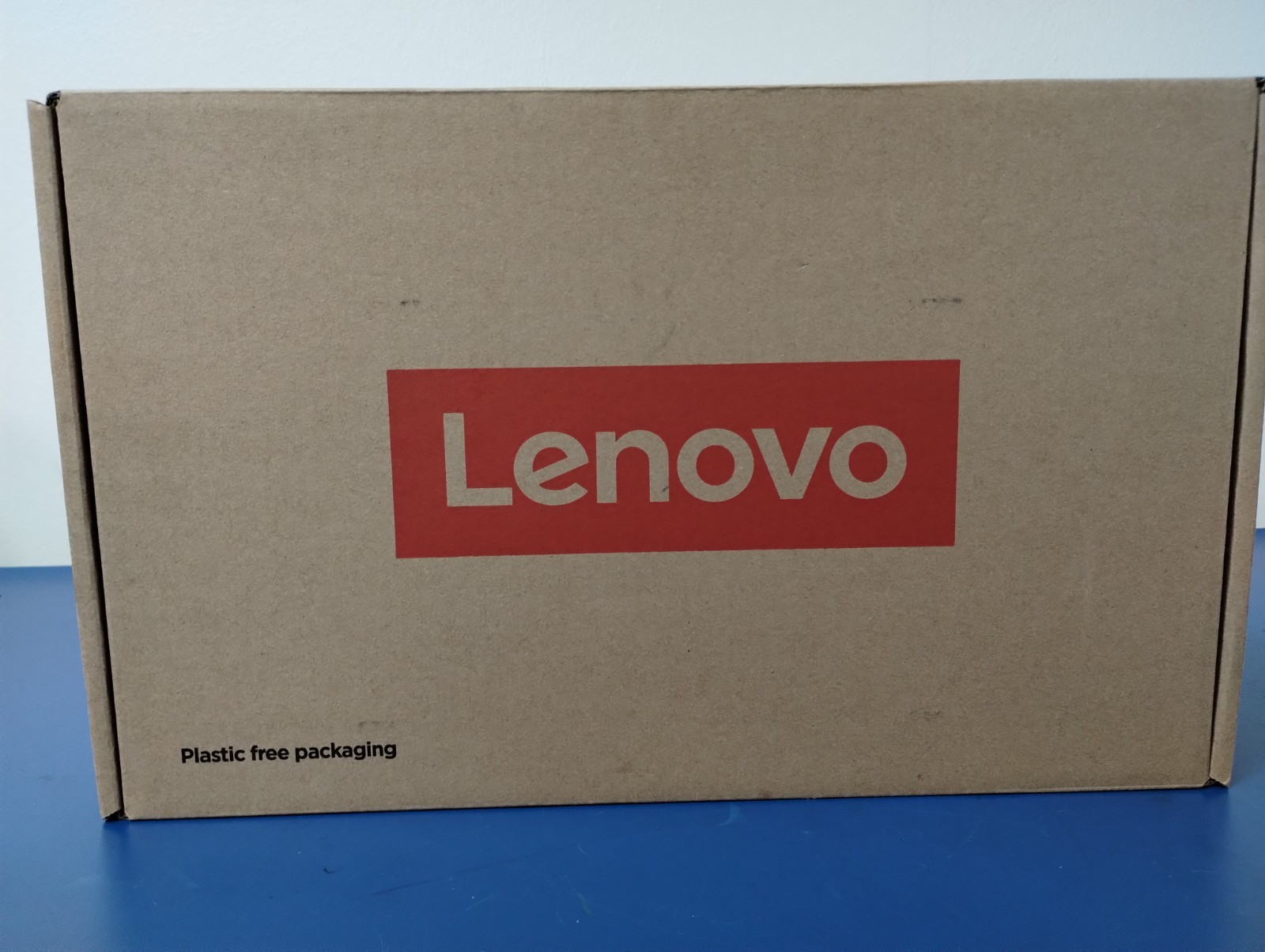 Lenovo Slim 7 14ILL10, Intel Core Ultra 7 258V, 2.20 GHz, 32 GB RAM, 1 TB NVMe