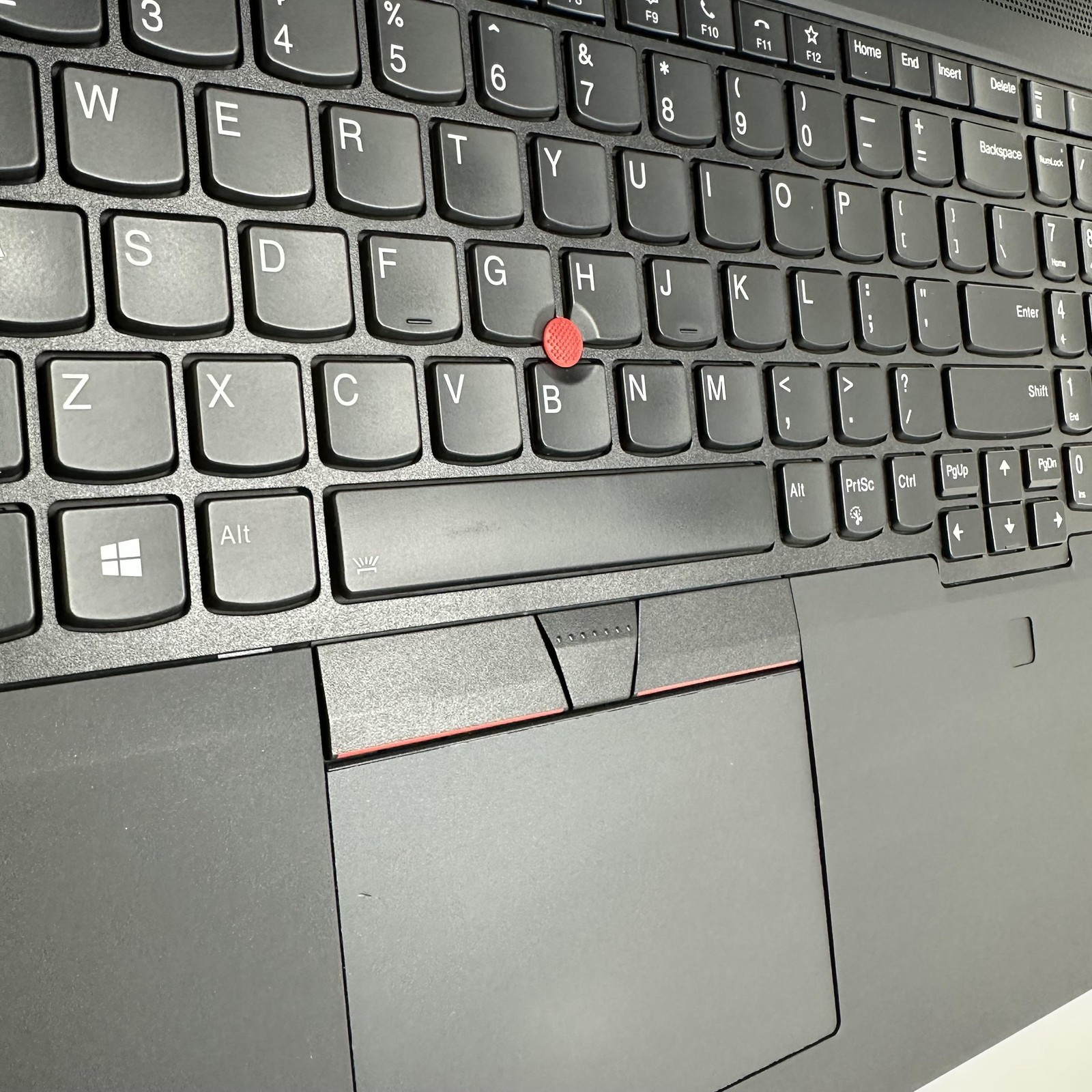 Lenovo ThinkPad P17 Gen 1 FHD i9-10885H 2.40GHz 64GB 512GB/512GB Quadro RTX 4000
