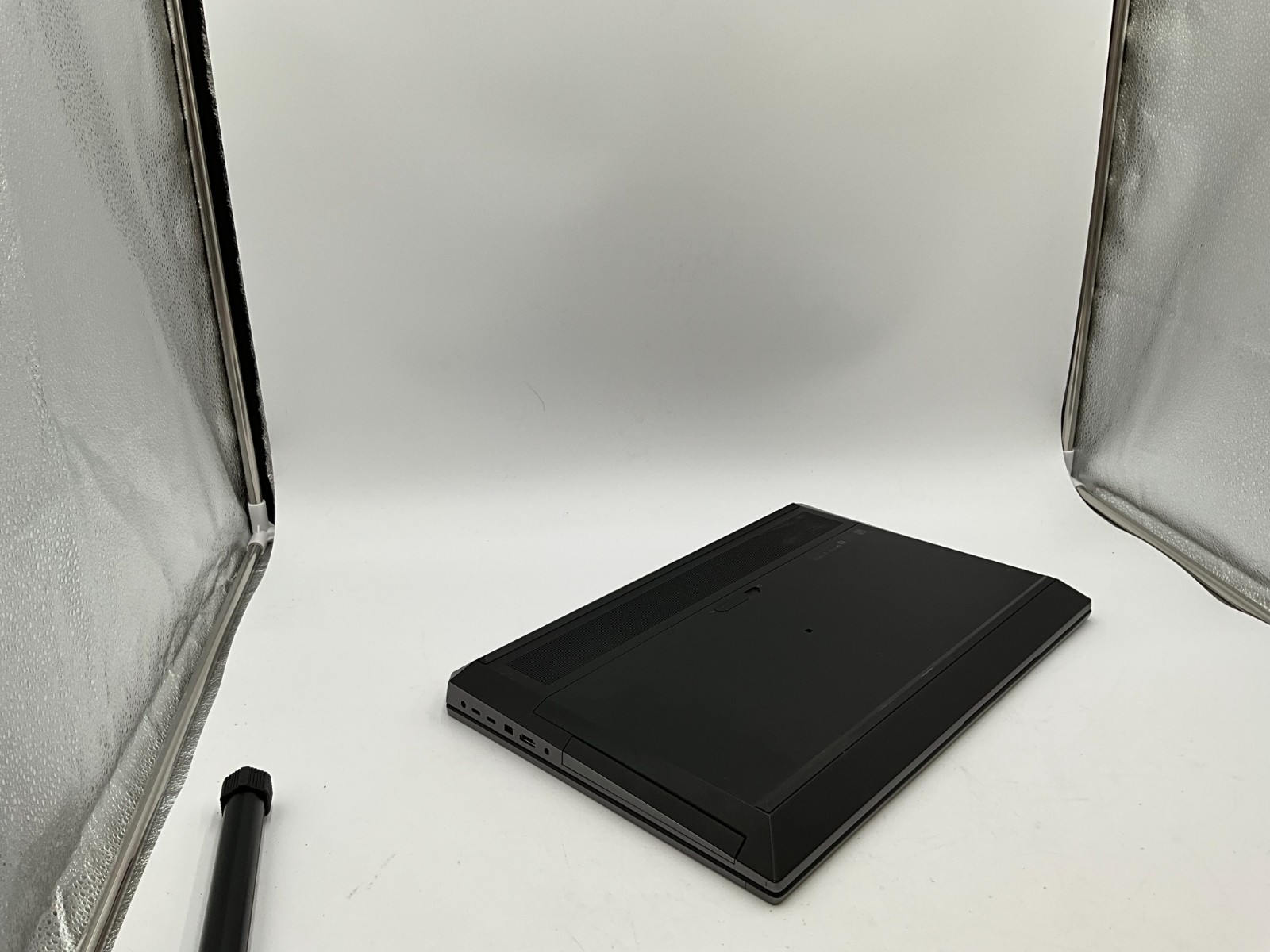 HP ZBook 17 G5 5JQ94US i7-8850H 2.60g 64GB 1tb/512 Win11 laptop 5CD9165YYB