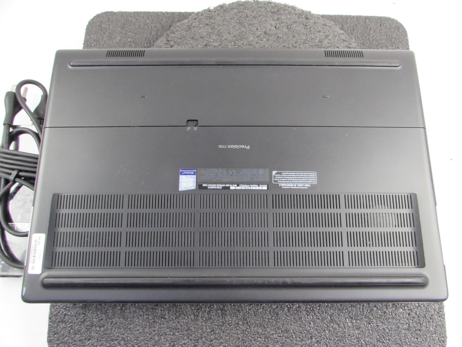 DELL PRECISION 7730 I7-8750H 512GB SSD 64GB RAM NVIDIA QUADRO P3200 NO O.S/BATT
