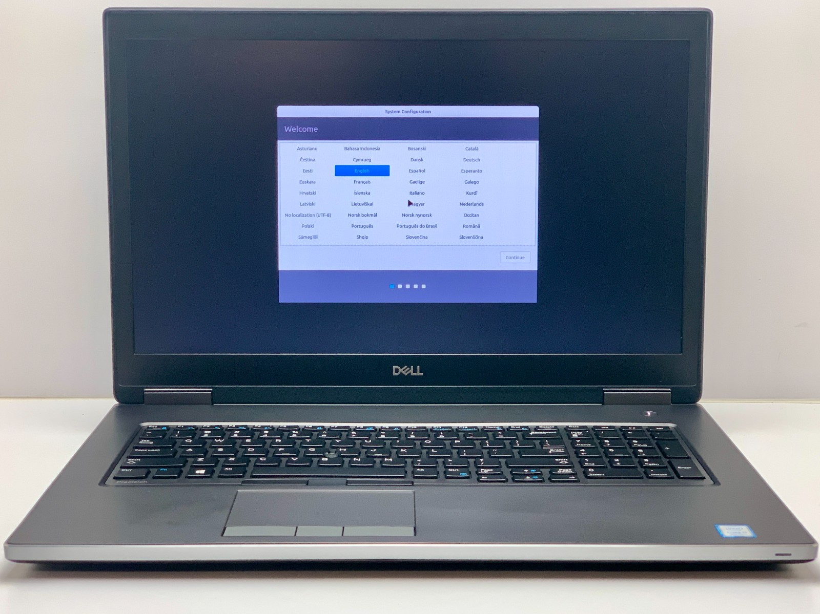 Dell Precision 7740 | i7-9750H | 16GB RAM | 512GB NVMe | LINUX | READ