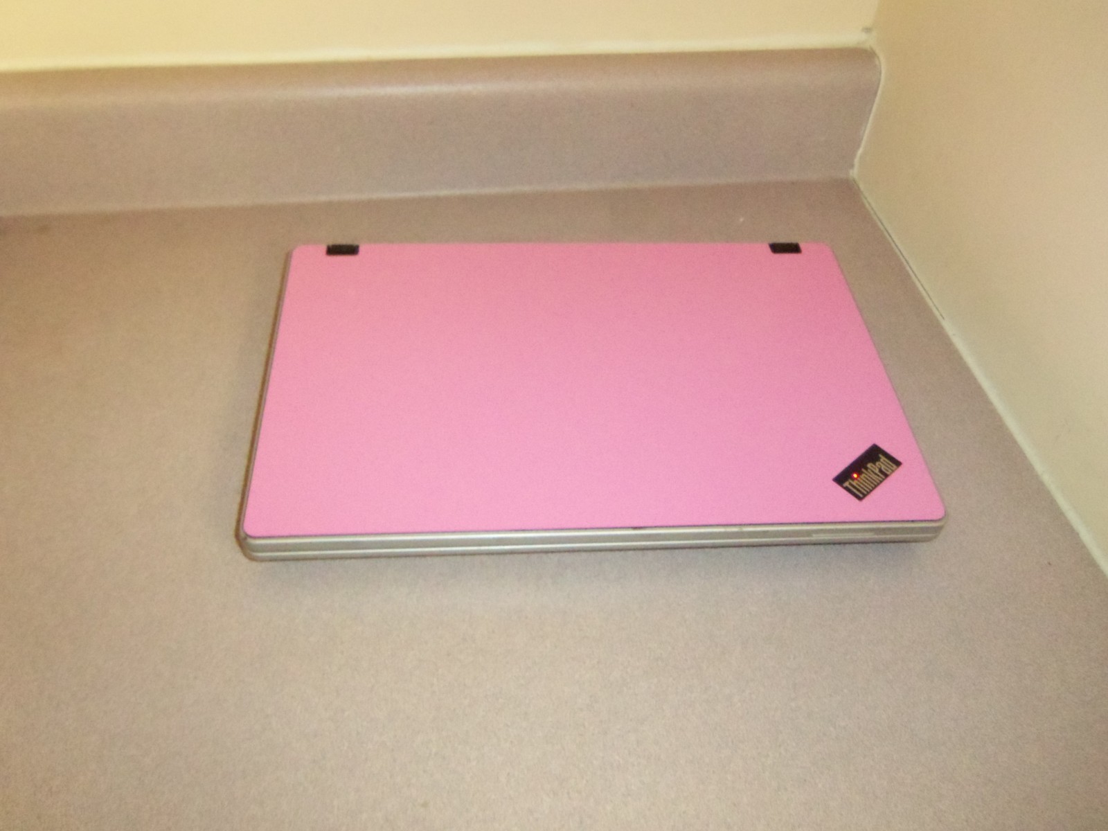 PINK LIGHT GAMING i5 3.20GHz 8G RAM,250G SSD,WIN11,CAM,DVDRW, CHARGER,…