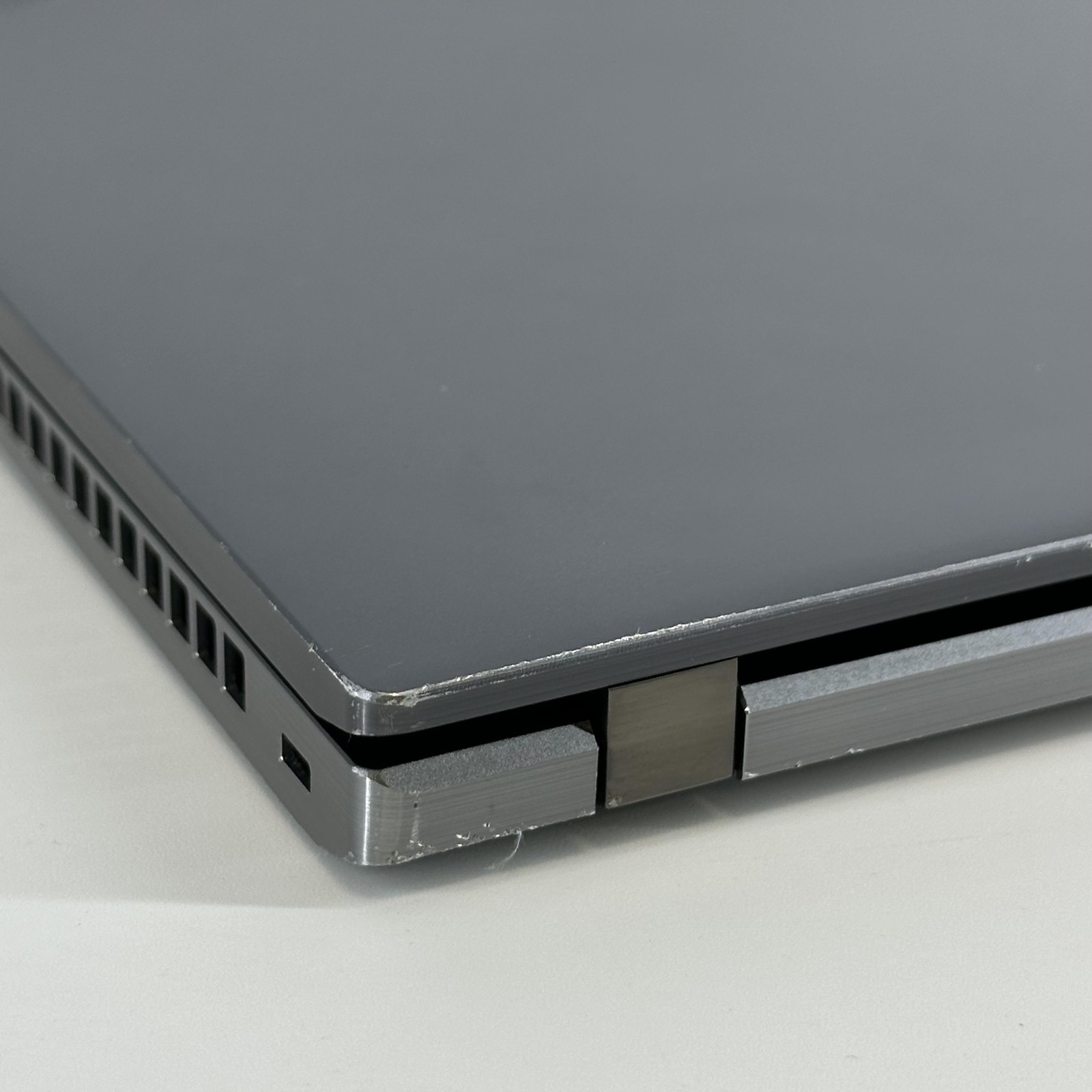 Lenovo ThinkPad X13 Gen 3 FHD+ TOUCH Ryzen 7 PRO 6850U 16GB 512GB SSD BENT FRAME