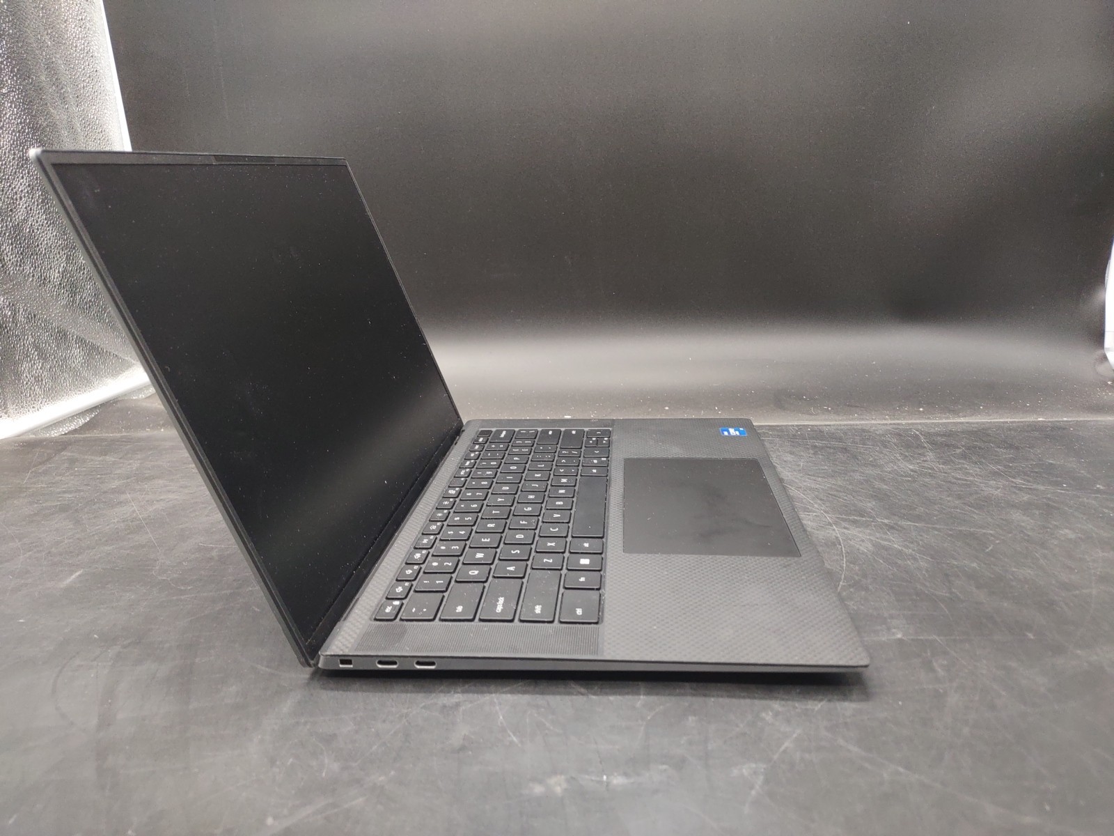 Dell Precision 5560 i7 11850H @ 2.50GHz 16GB RAM NO NVME NO OS