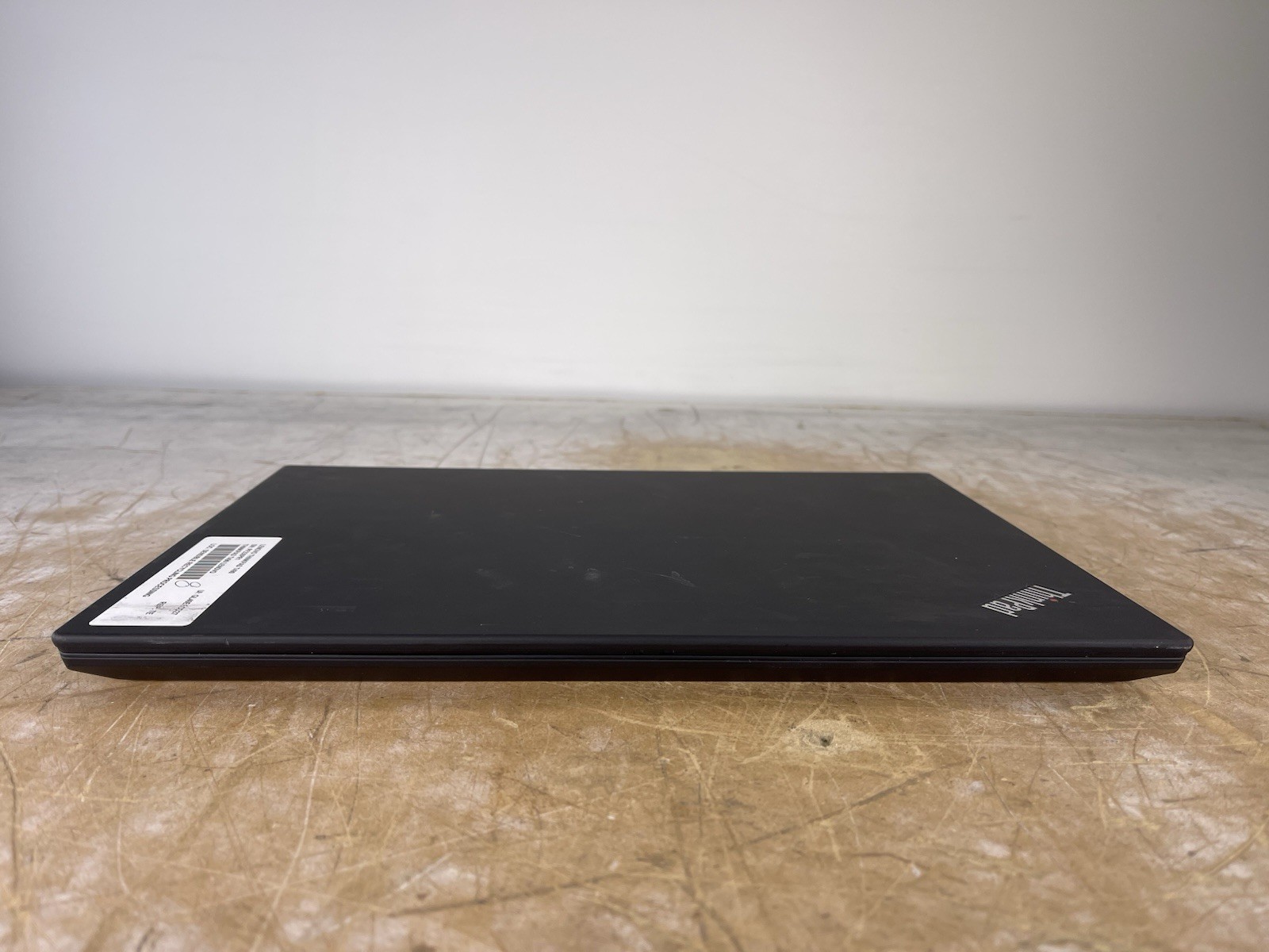 LENOVO THINKPAD T490 i7-8565U @ 1.80GHz, 16GB RAM, NO HDD/OS