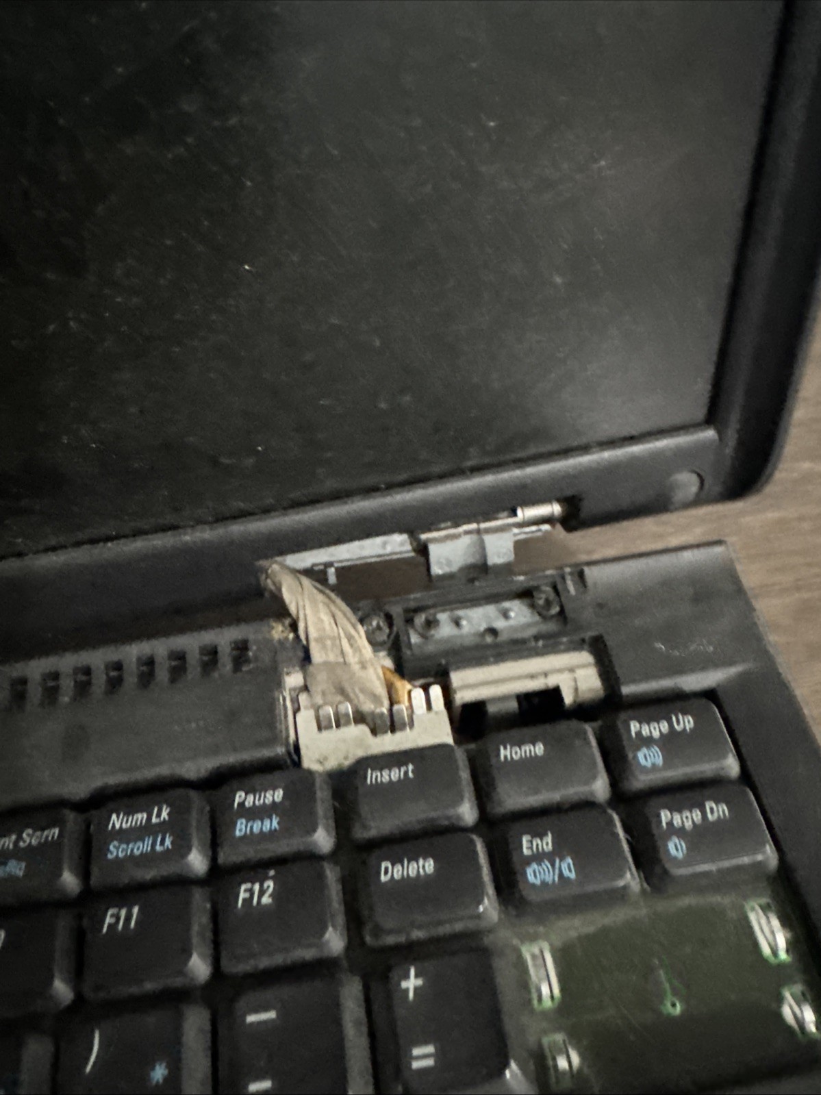 VINTAGE Dell PPI Inspiron 7000 Laptop UNTESTED NO Power Cord, Hinge damage