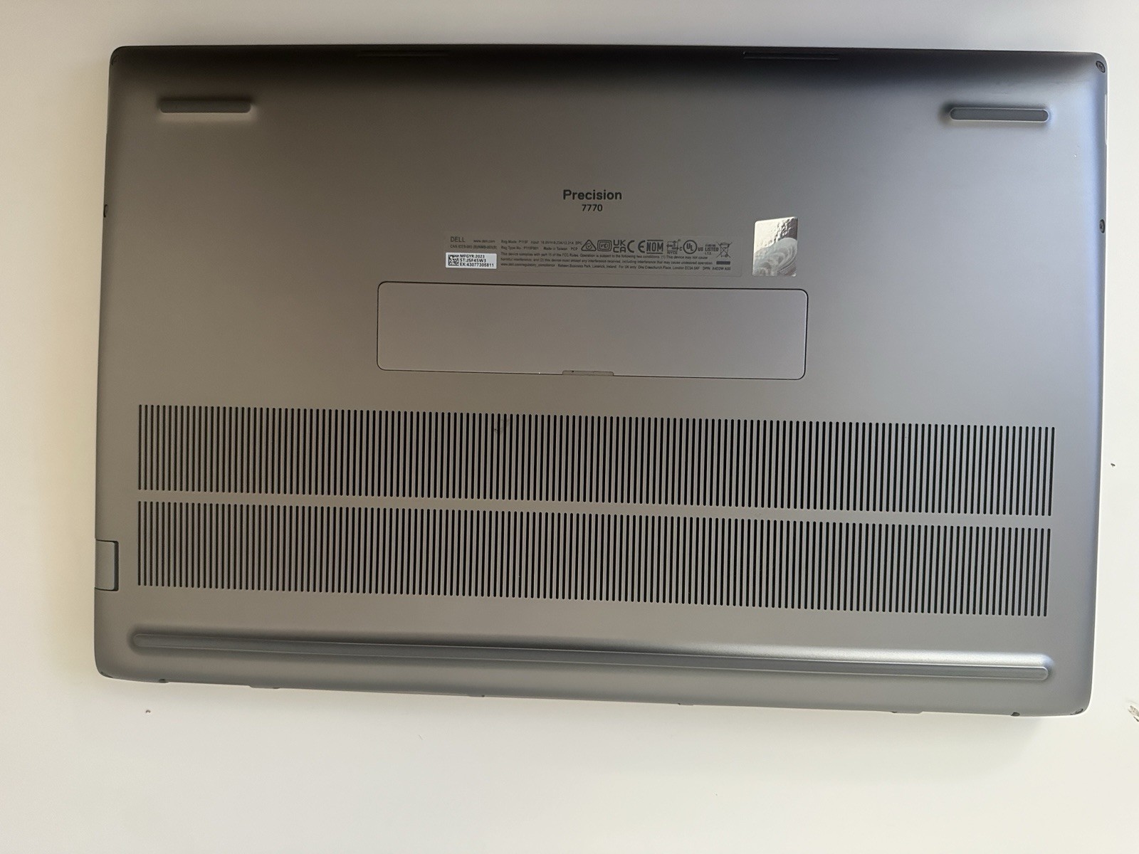 Dell Precision 7770 17″ Workstation i7 12th Gen 16GB No SSD RTX A3000