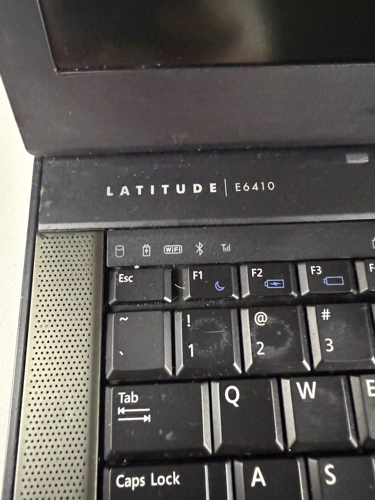 Dell Latitude E6410 Laptop Intel I5-M520 2.40GHz 4GB Memory – Bad Keyboard