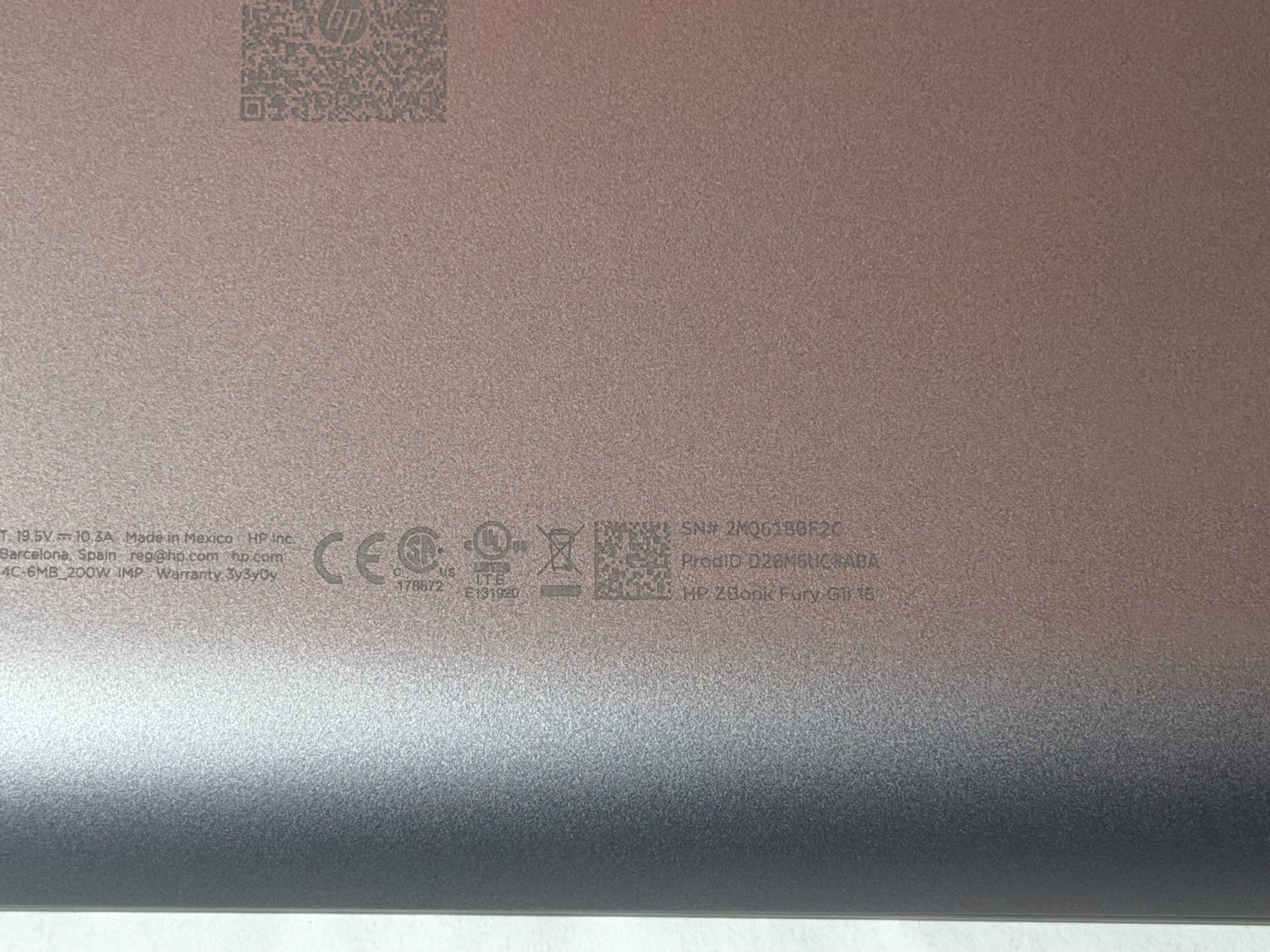 HP Zbook Fury 16 G1i Ultra 9 285HX/RTX 1000/32GB DDR5/512 GB SSD – Open Box wty