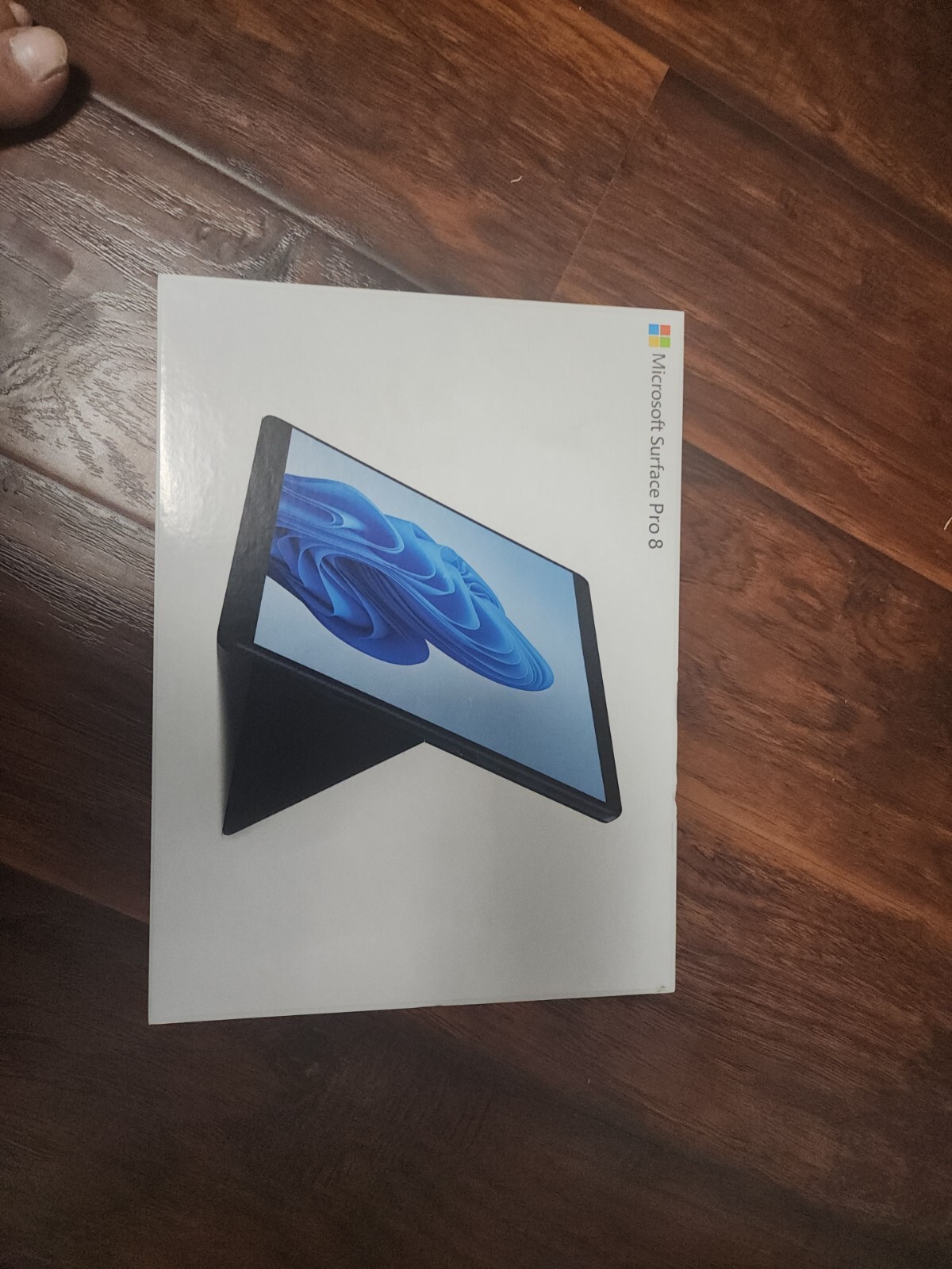 *EMPTY BOX* Microsoft Surface Pro 8 13″ Touch 256 GB SSD, Intel Core i7 11th
